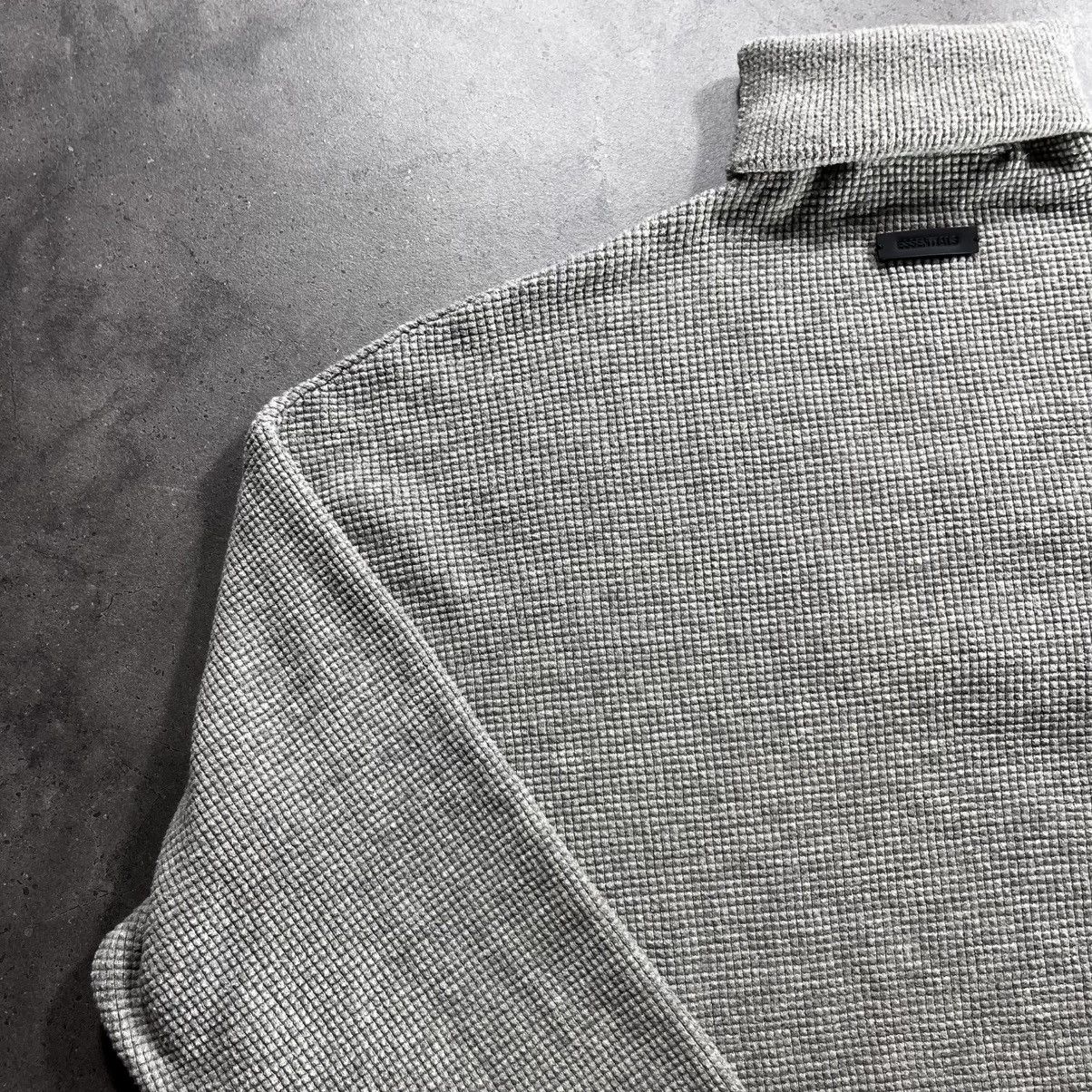 Fear of God Fear of God Essentials FOG Heavy Waffle Turtleneck Sweater Size US M / EU 48-50 / 2 - 9 Thumbnail
