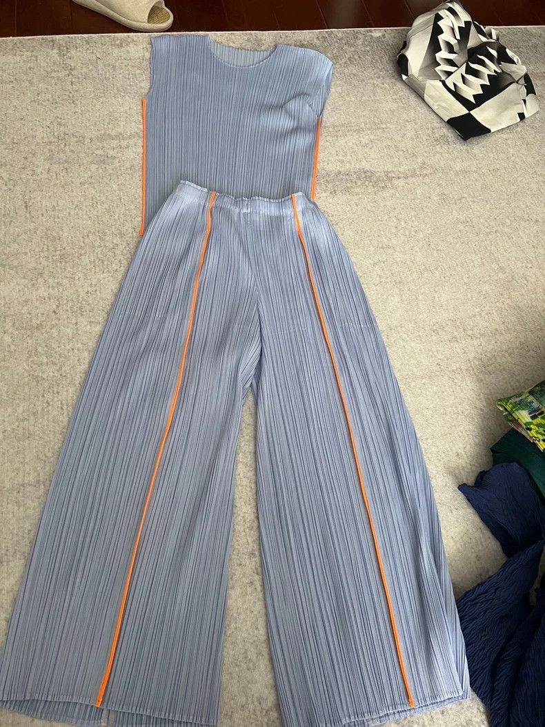 Issey Miyake issey miyake size:3 Grey pleated pants Size 42" / US 20 - 1 Thumbnail