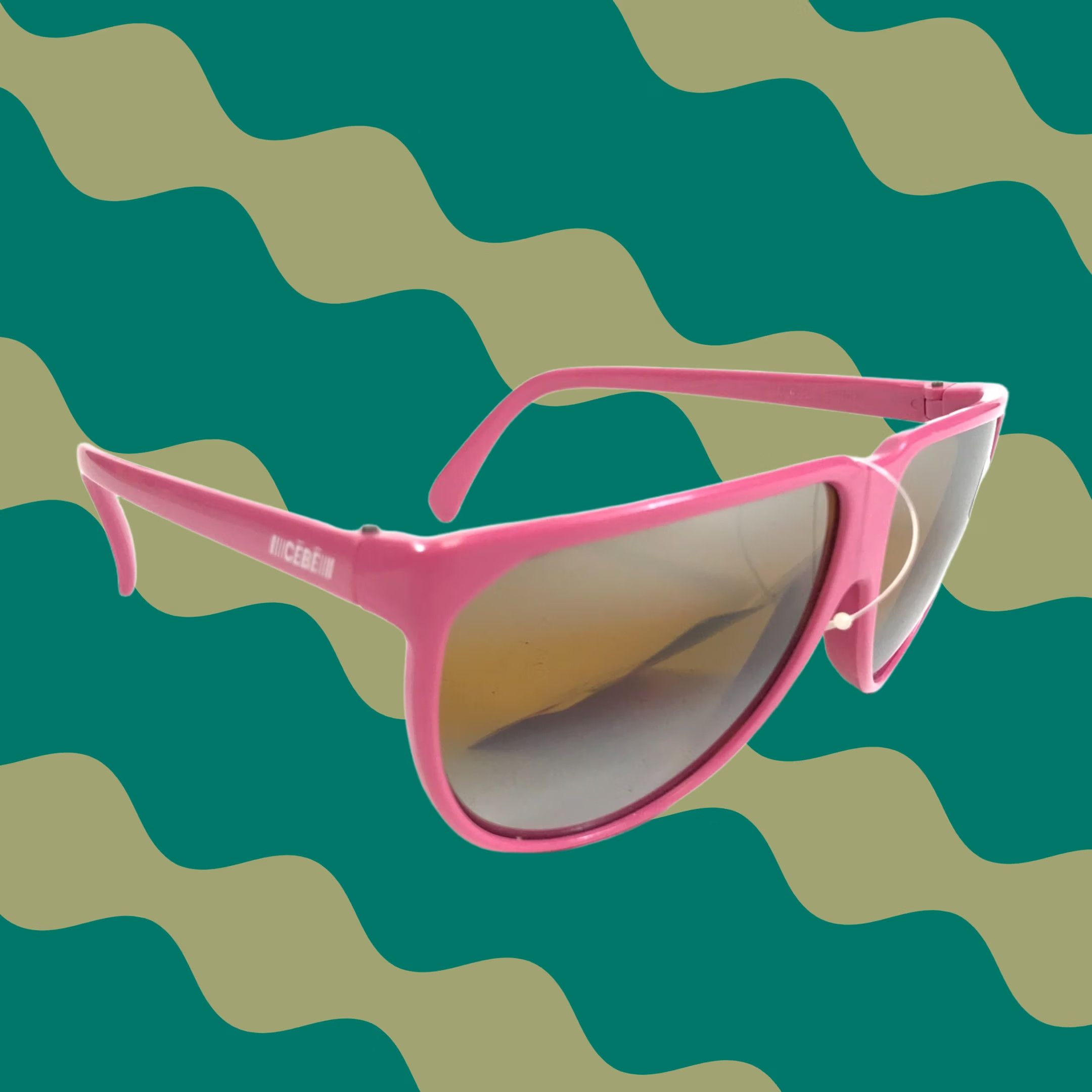 Vintage Suntimer Sunglasses S-633 Black Round Frames with Green Lenses 48-17-140 Black Retro-Vintage Thin Round Tinted Sunglasses with Light  main image 2