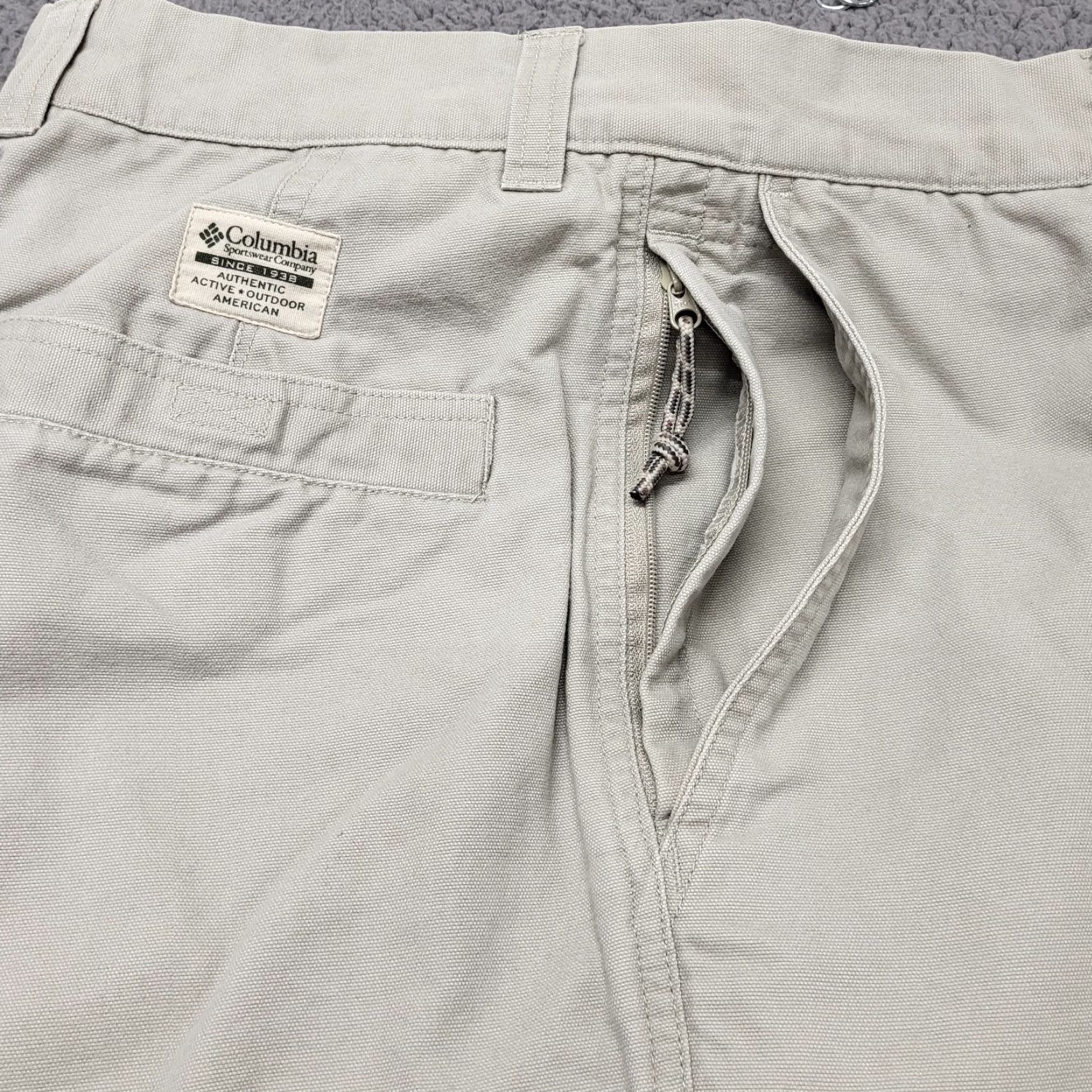 Vintage Columbia Pants Men’s Size 32 Granite Stonewash Gert Boyle Straight Leg Utility Shirt? Size US 32 / EU 48 - 6 Thumbnail