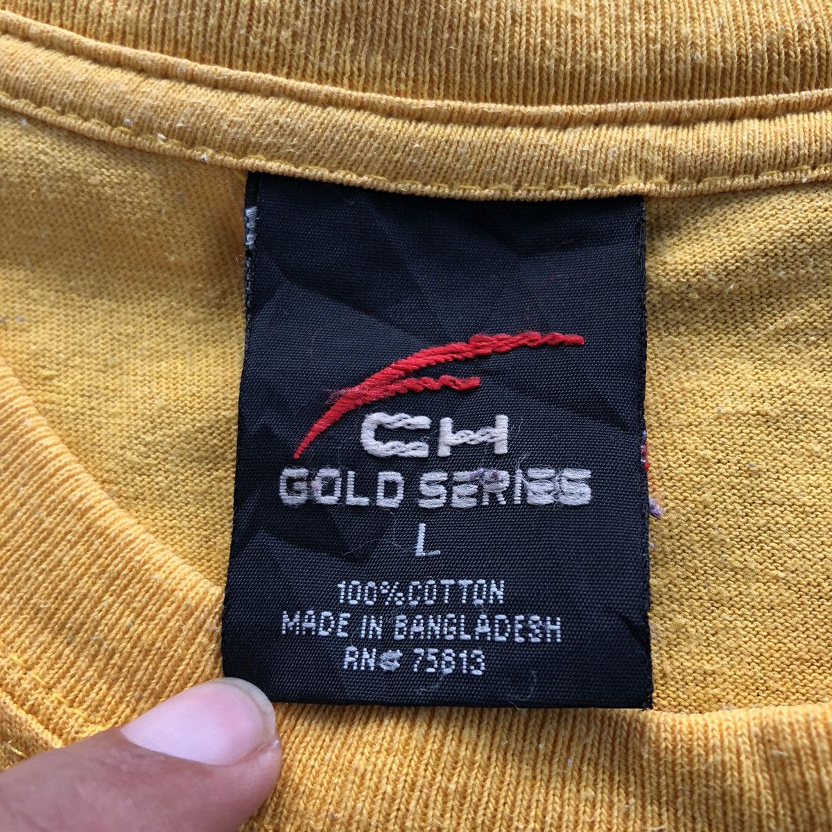 Sun Surf Vintage CH Gold Series Surfing Rare Shirt Size US L / EU 52-54 / 3 - 5 Thumbnail