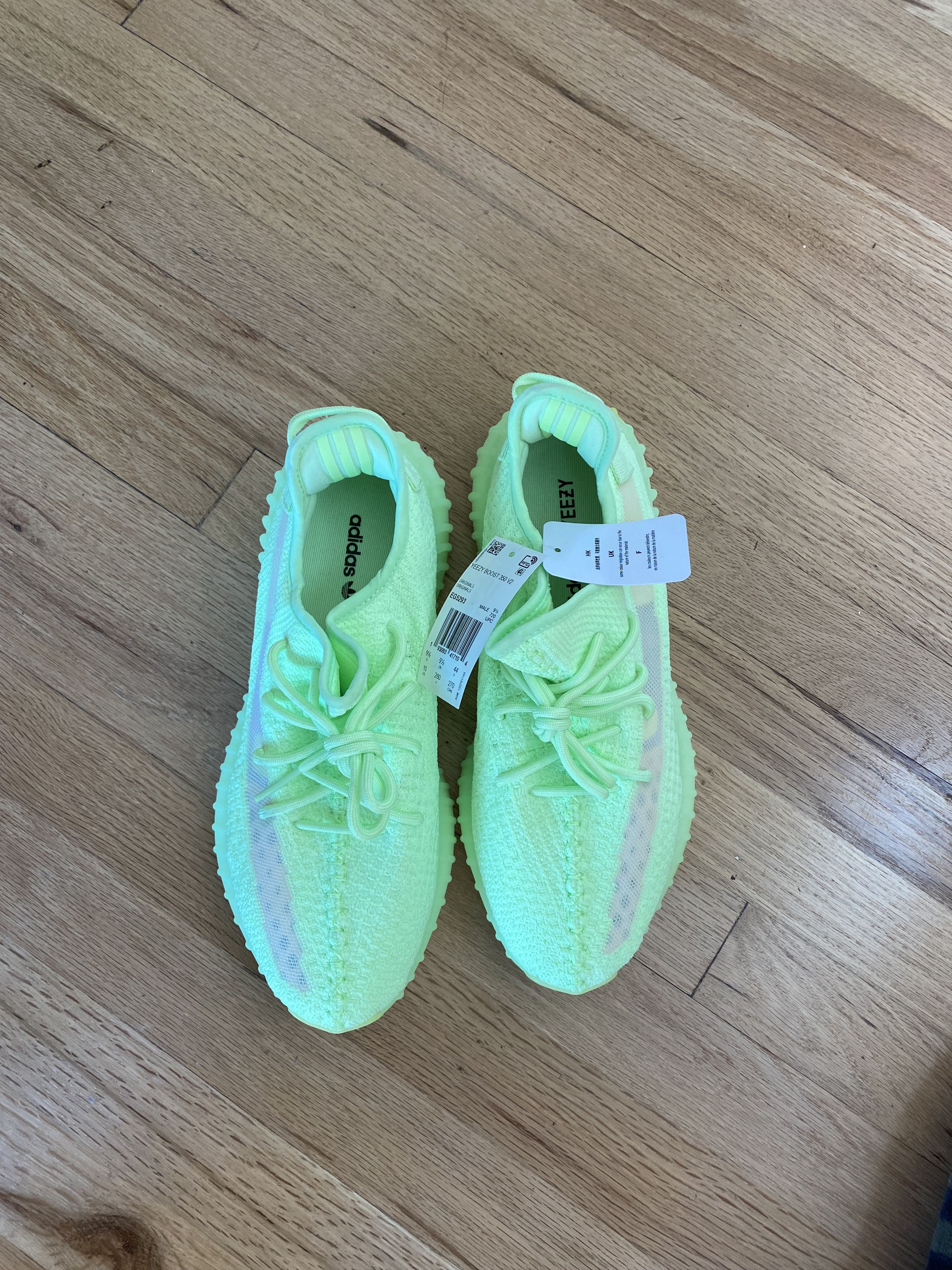 Adidas × Yeezy Yeezy Boost 350 Glow V2 Size US 10 / EU 43 - 1 Thumbnail