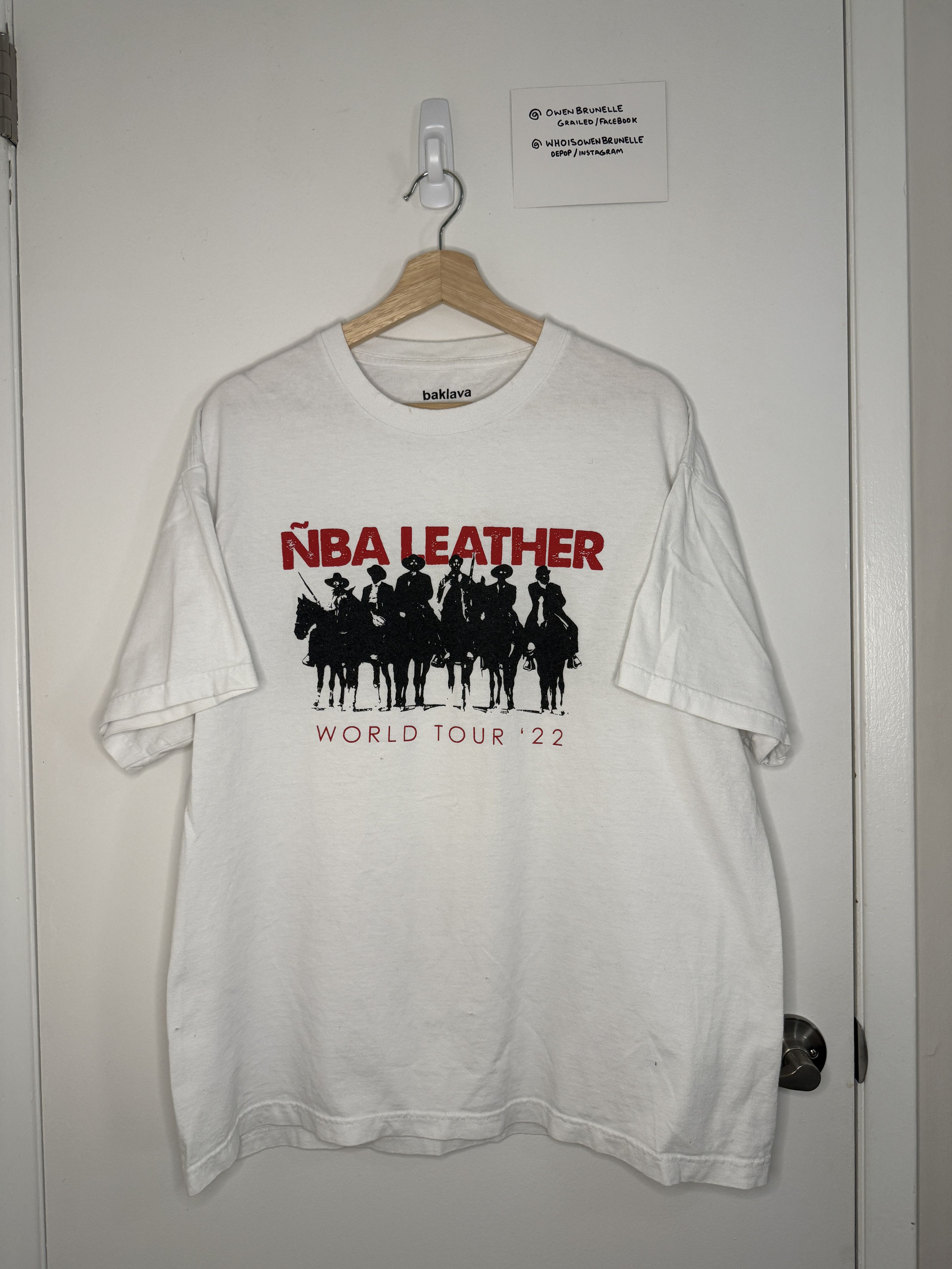 Action Bronson NBA Leather World Tour 22 Tee L Boldy Earl Alchemist Size US L / EU 52-54 / 3 - 1 Thumbnail