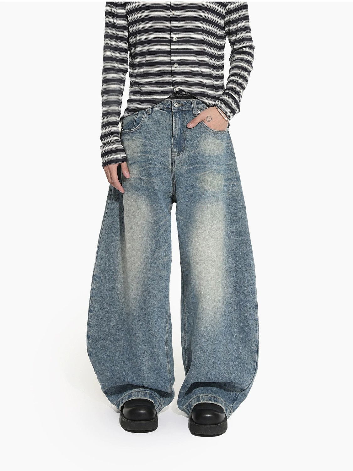 Vintage Japanese casual retro washed blue versatile scimitar jeans Size US 32 / EU 48 - 1 Thumbnail