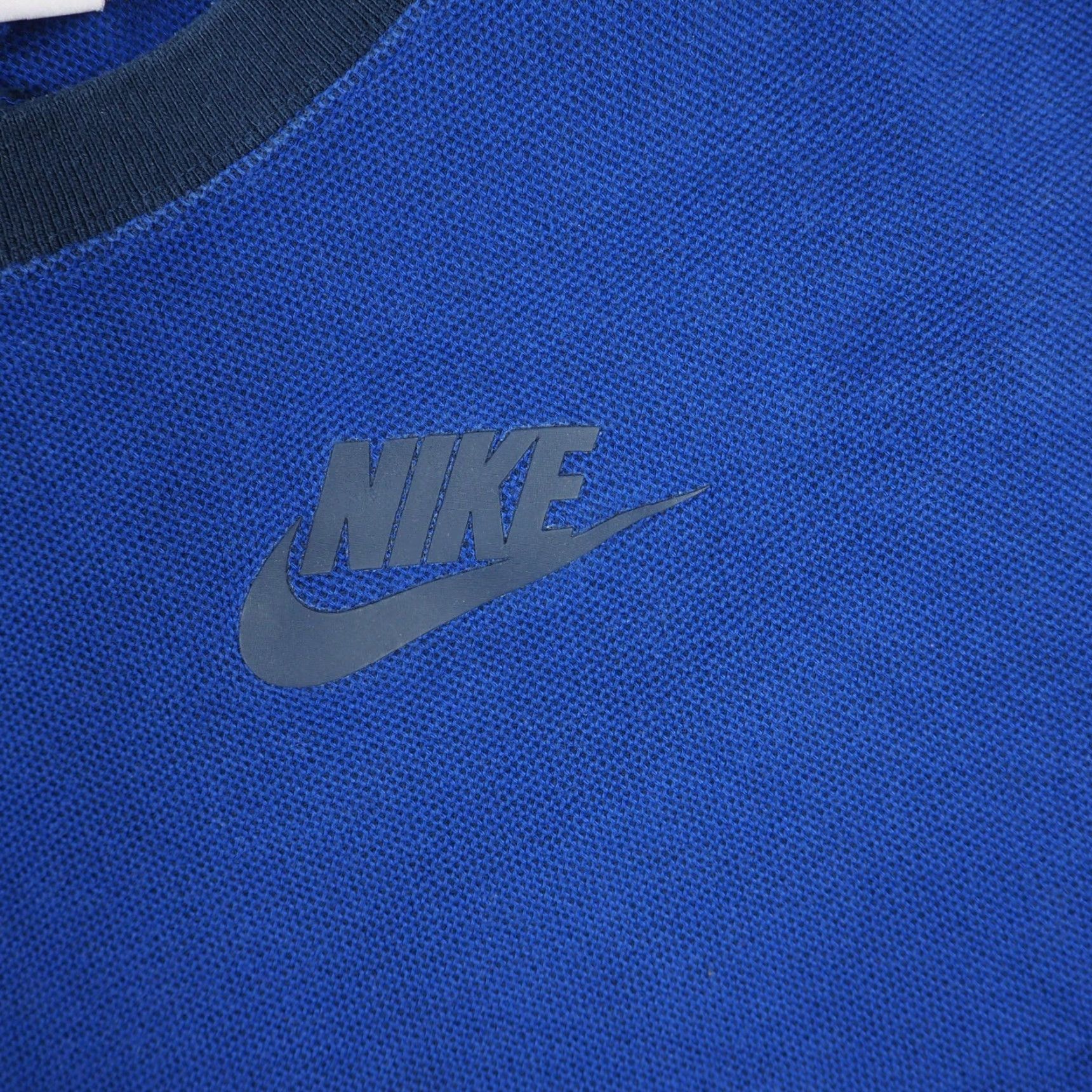 Nike VINTAGE Nike Blue Knit T-Shirt Adult Large Crew Neck Short Sleeve Regular Fit Mens/Unisex Size US L / EU 52-54 / 3 - 4 Thumbnail