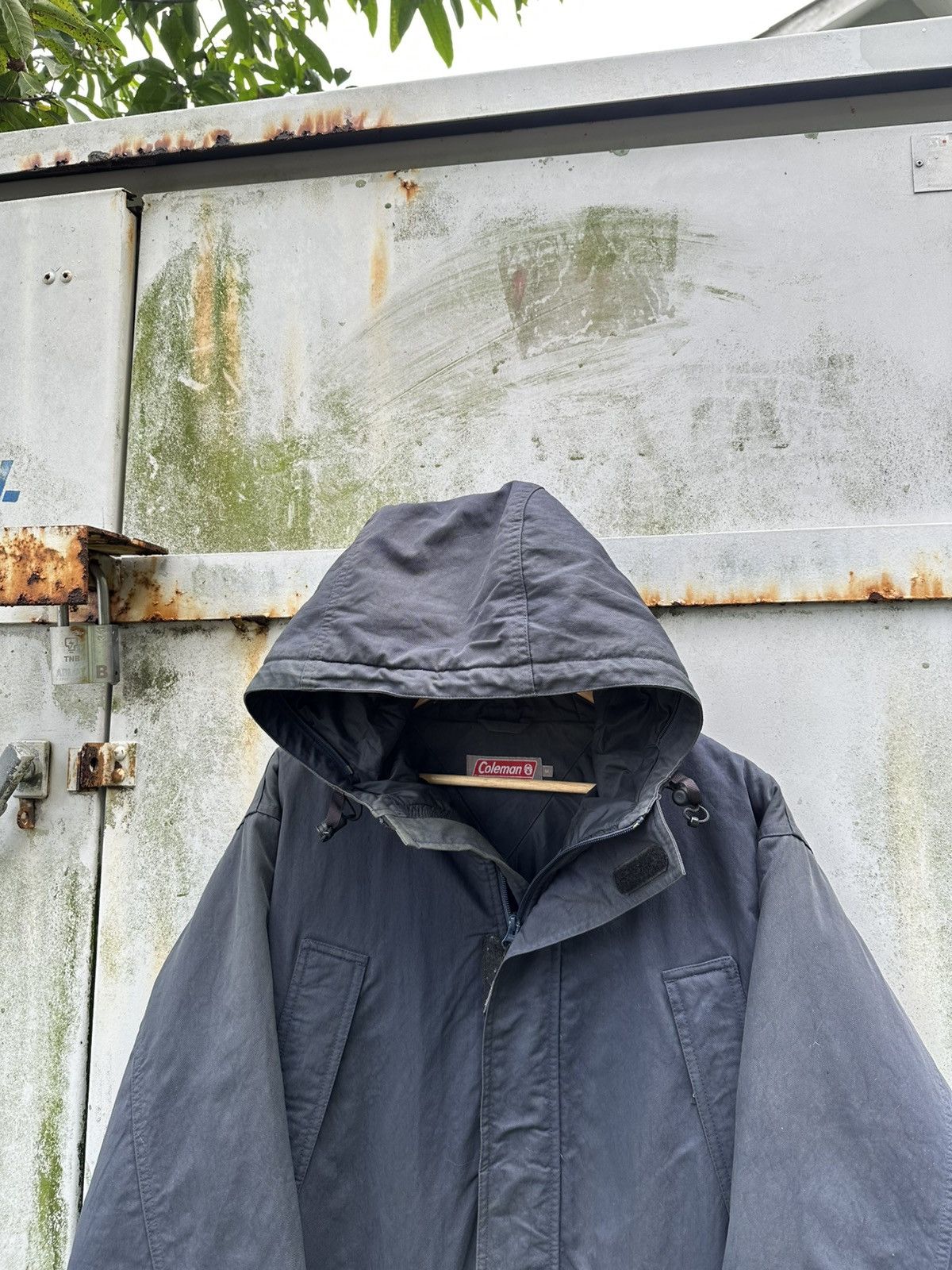 Vintage 👹Vintage Sun Faded Coleman Hooded Utility Jacket Size US L / EU 52-54 / 3 - 4 Thumbnail