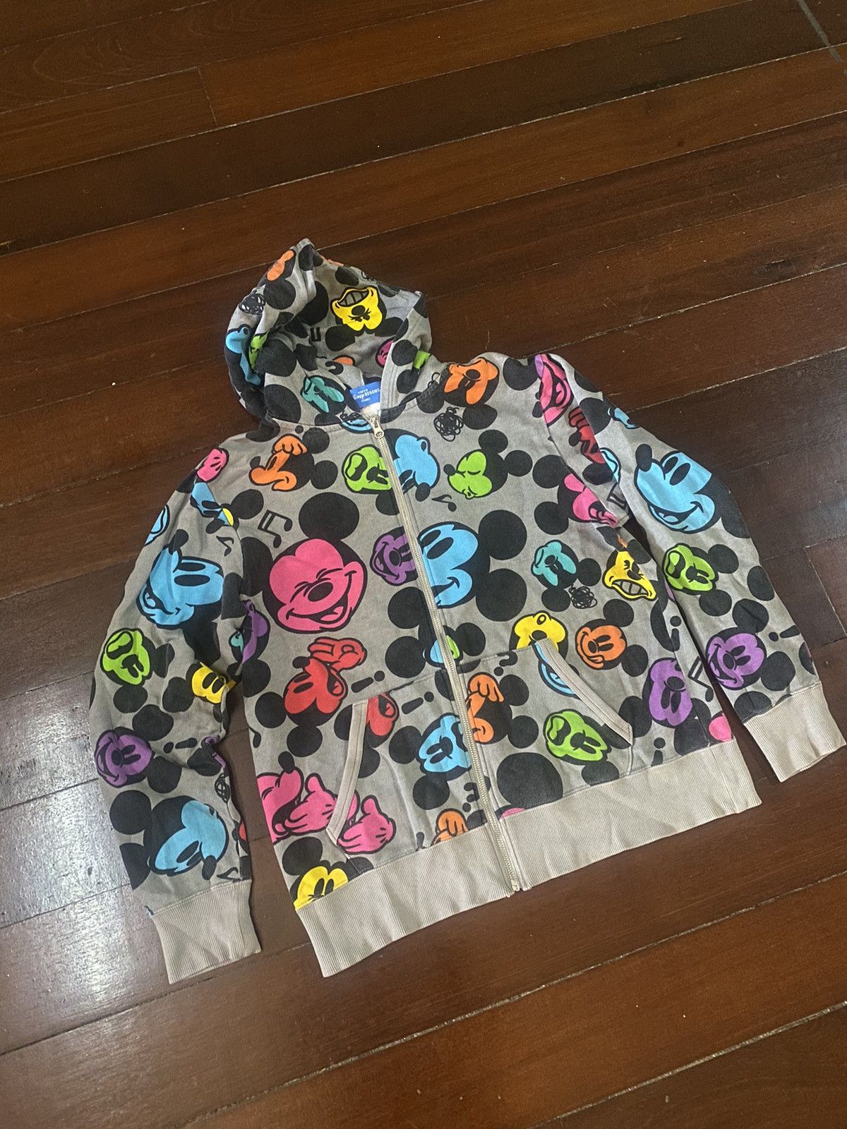 Disney Rare vintage y2k mickey mouse tokyo disney resort hoodie Size US L / EU 52-54 / 3 - 2 Thumbnail