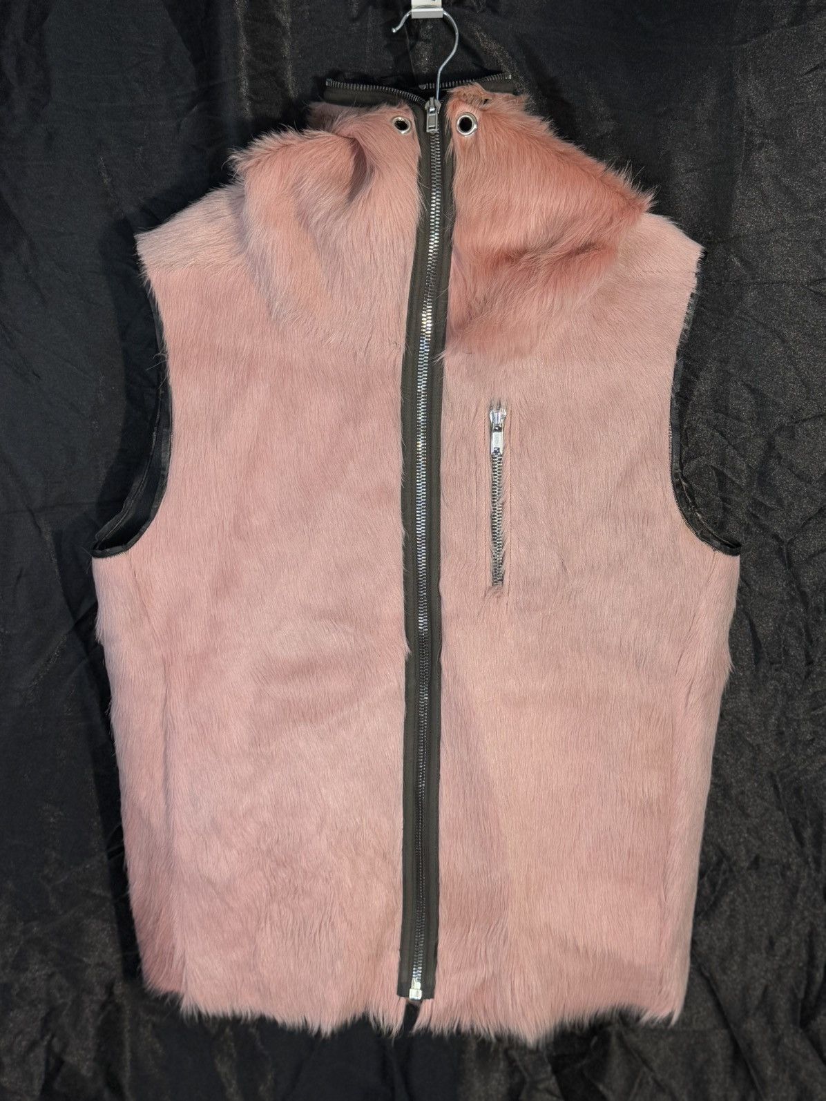 Rick Owens RICK OWENS PONY HAIR VEST Size US M / EU 48-50 / 2 - 1 Thumbnail