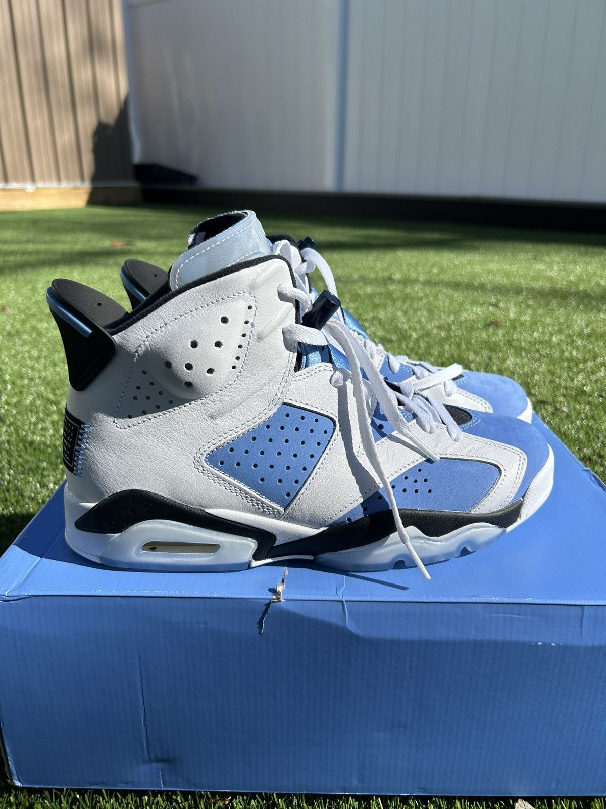Jordan Brand Jordan 6’s UNC Mens 8.5 Size US 8.5 / EU 41-42 - 4 Thumbnail
