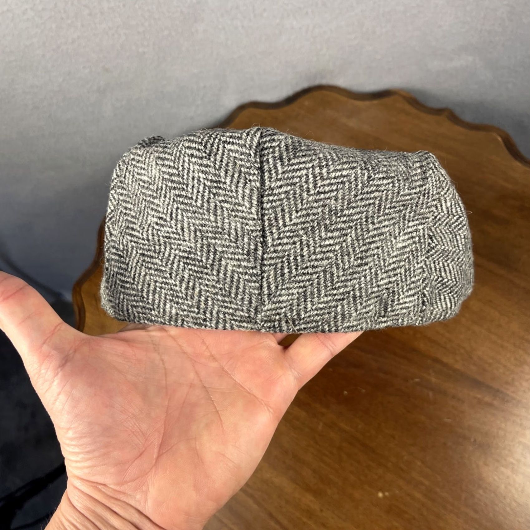 Harris Tweed VINTAGE Harris Tweed Flat Cap Size 7.5 Gray Wool Herringbone UK Men Cap Size ONE SIZE - 5 Thumbnail