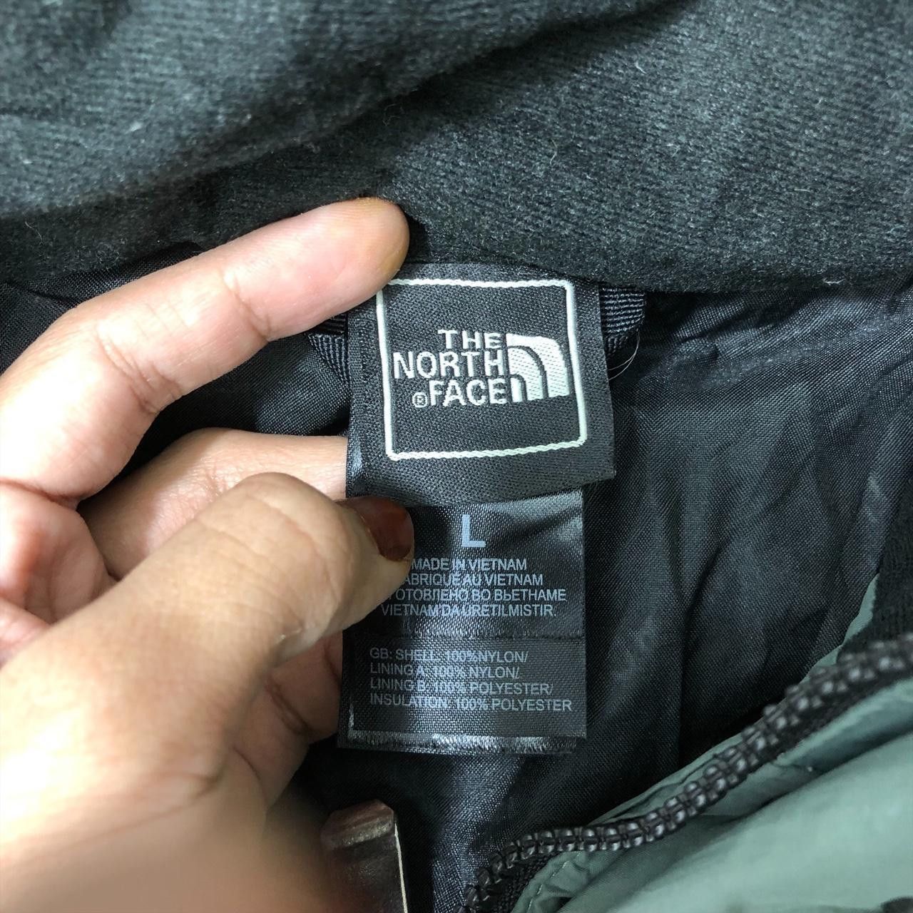 The North Face Vtg 90’ THE NORTH FACE Outdoor Green Puffer Jacket Hoodie Size US L / EU 52-54 / 3 - 4 Thumbnail