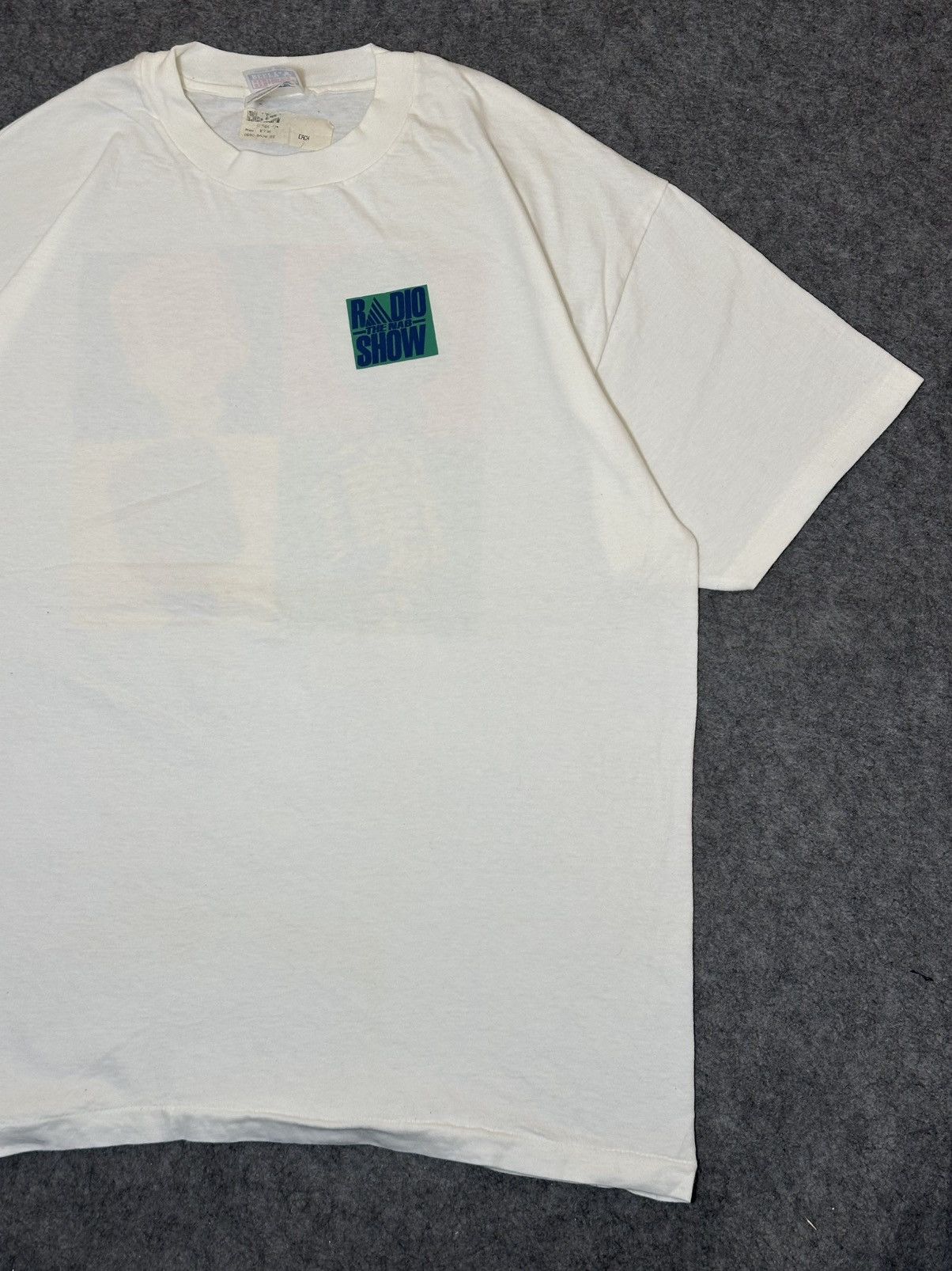 Hanes Vintage "Radio Show" logo. Size US XL / EU 56 / 4 - 5 Thumbnail
