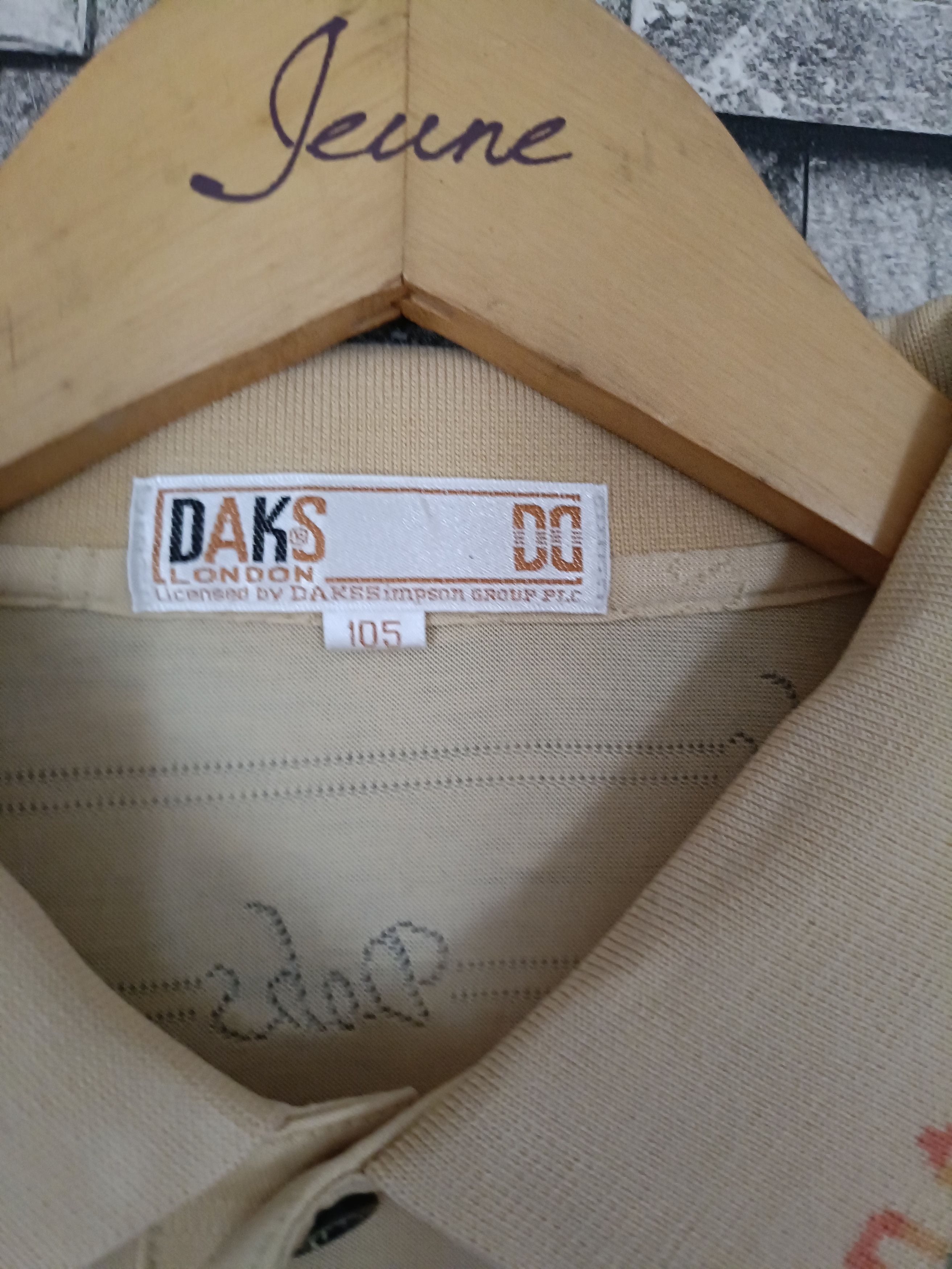 DAKS Tonal all over daks monogram polo shirt Size US XL / EU 56 / 4 - 7 Thumbnail