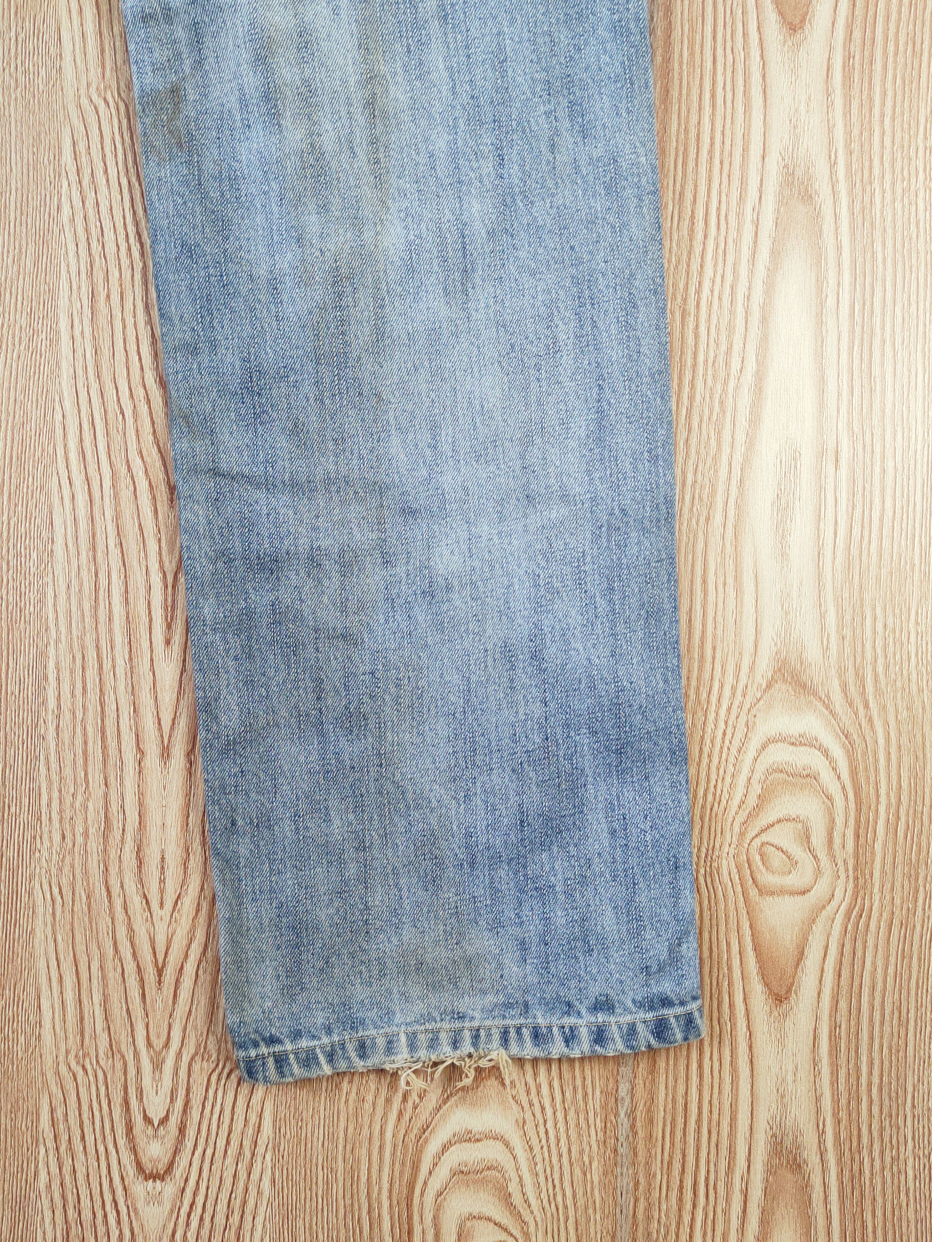 Japanese Brand Uniqlo Blue Faded Distressed Ripped Jeans #S2771 Size US 30 / EU 46 - 12 Thumbnail