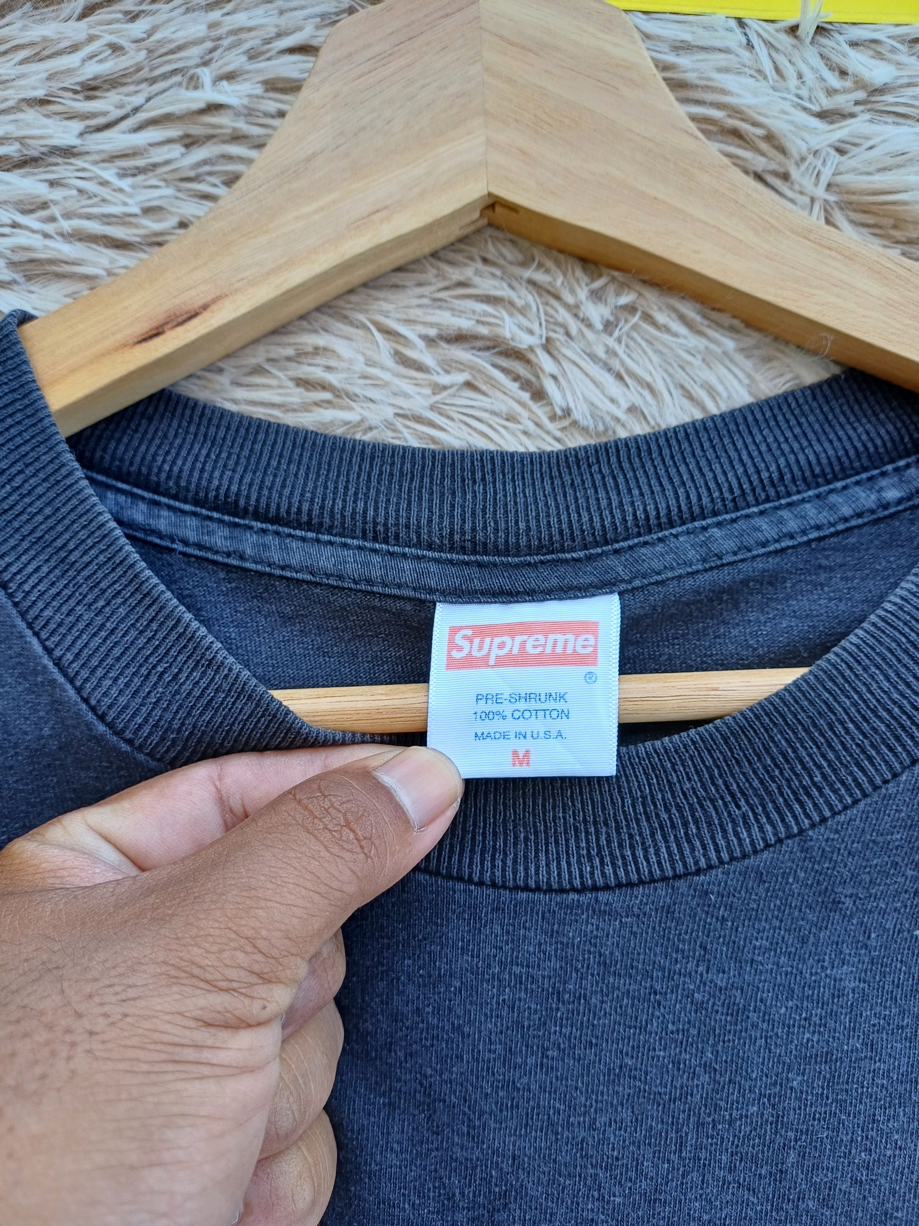 Supreme Rare SS2006 SUPREME Tee (Dont Touch My Shit) Size US M / EU 48-50 / 2 - 7 Thumbnail