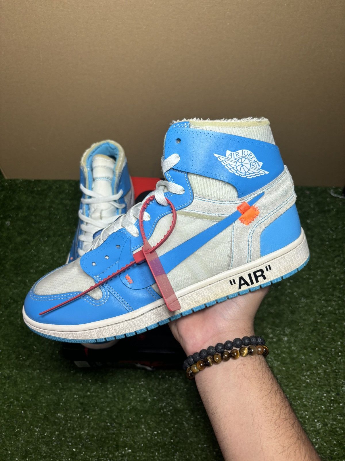Jordan Brand × Off-White Jordan 1 offwhite University blue Size US 11 / EU 44 - 2 Thumbnail