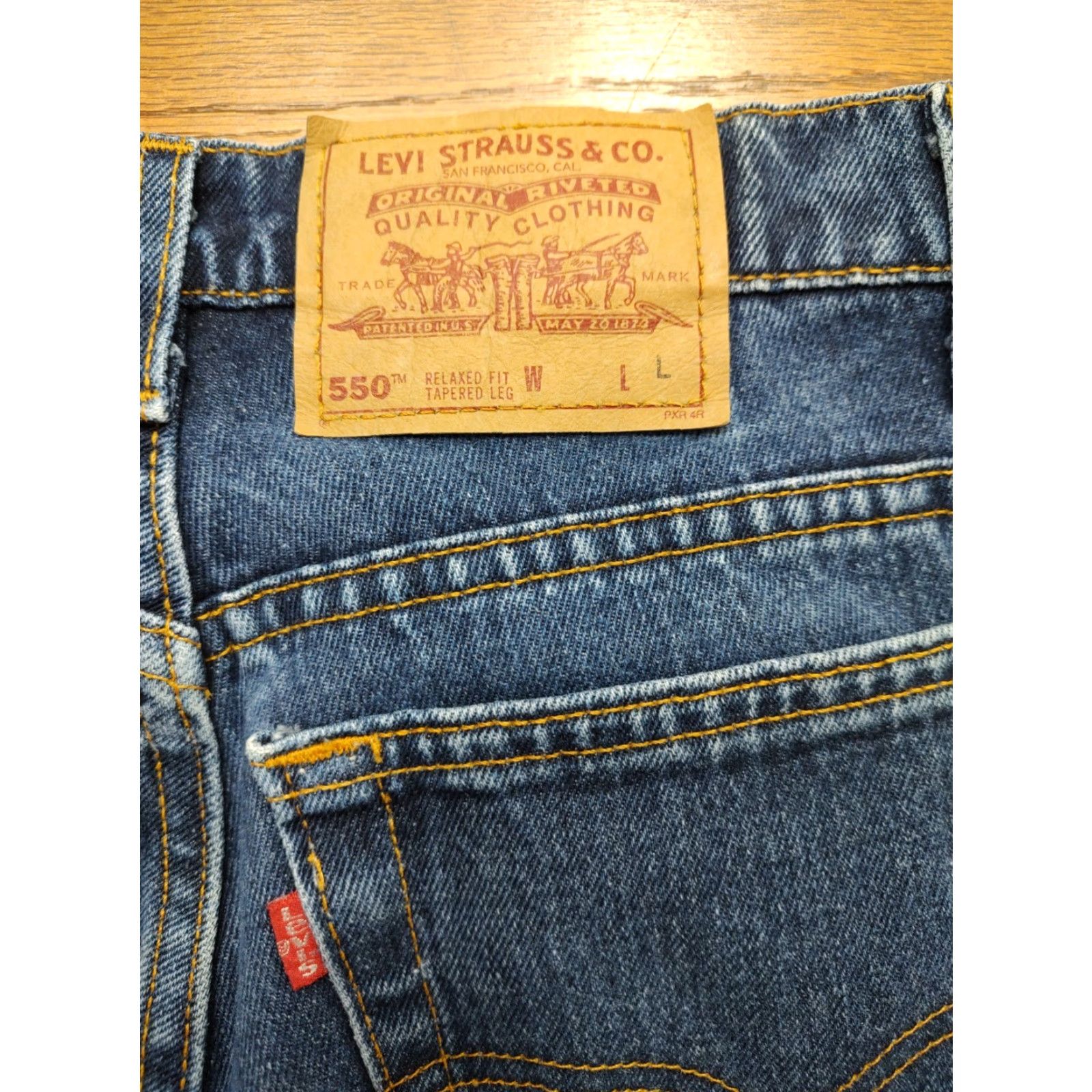 Levi's VINTAGE Levi's 550 Jeans Womens 29x33 3 High Waist Relaxed Tapered 100% Cotton Blue Denim 5-Pocket 90s USA Retro Modern Fit Womens Size 29" - 4 Thumbnail