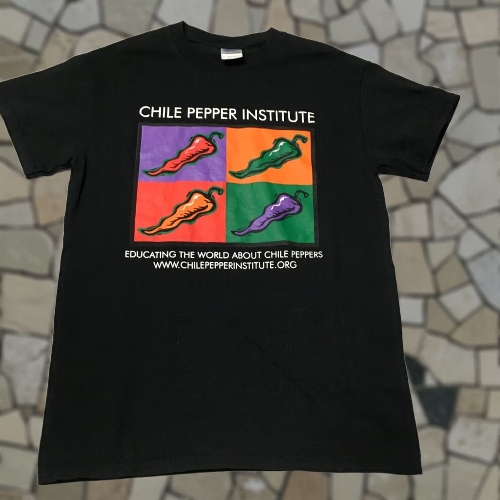 Gildan chile Chili Pepper institute educating world T Shirt Size small Black Size US S / EU 44-46 / 1 - 1 Thumbnail