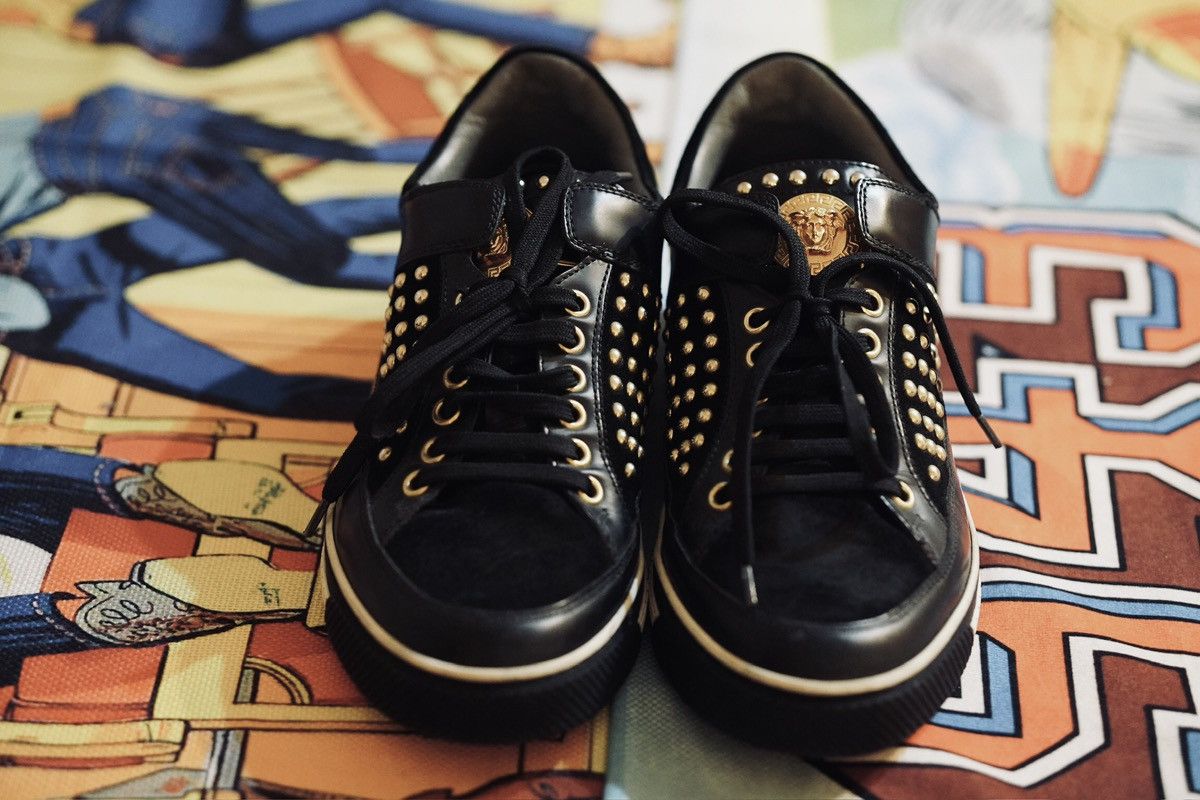 Versace Versace rivet casual shoes Size US 7 / EU 40 - 1 Thumbnail
