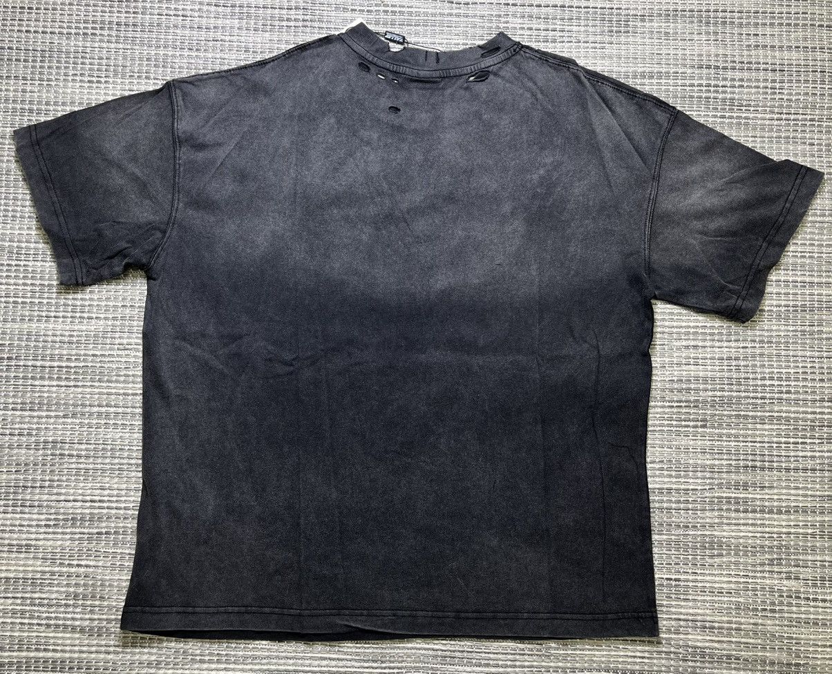 Vale Dreams vs World Tee Size US XL / EU 56 / 4 - 4 Thumbnail