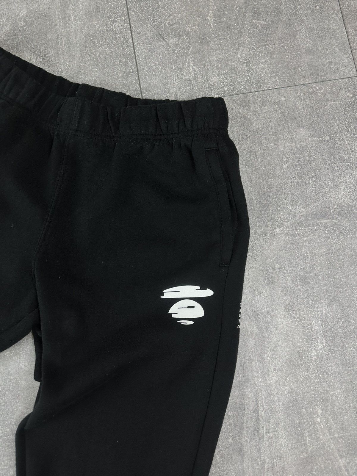 Bape Aape Team By A Bathing Ape Mens Sweatpants Jogger Size US 30 / EU 46 - 4 Thumbnail