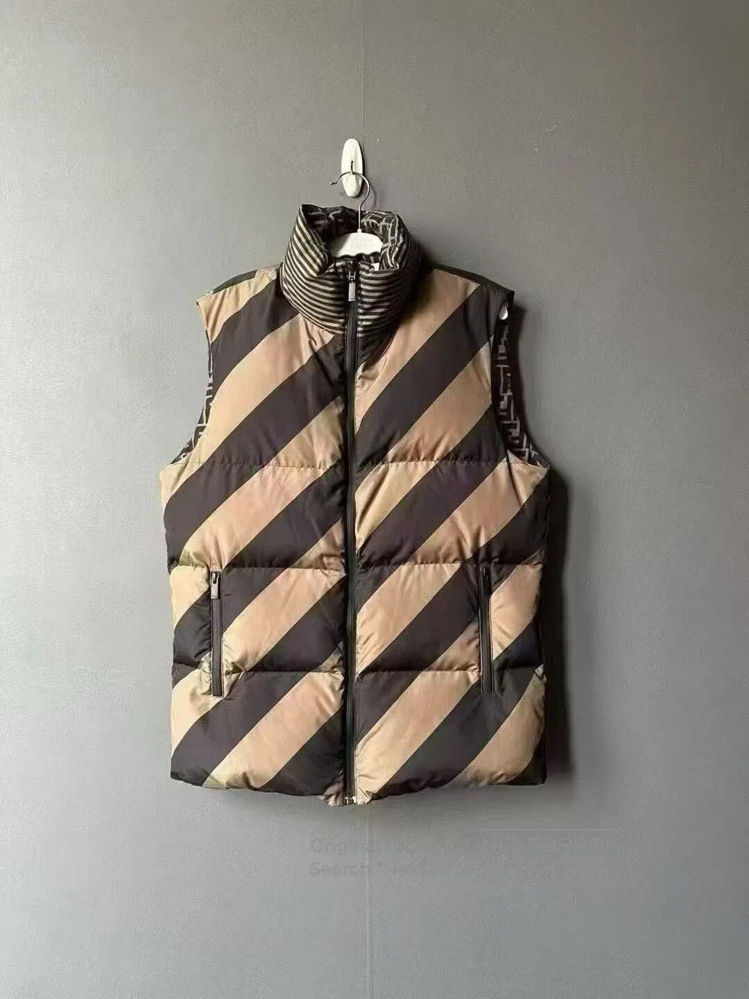 Fendi Fendi Reversible Down Vest. Size US L / EU 52-54 / 3 - 3 Thumbnail