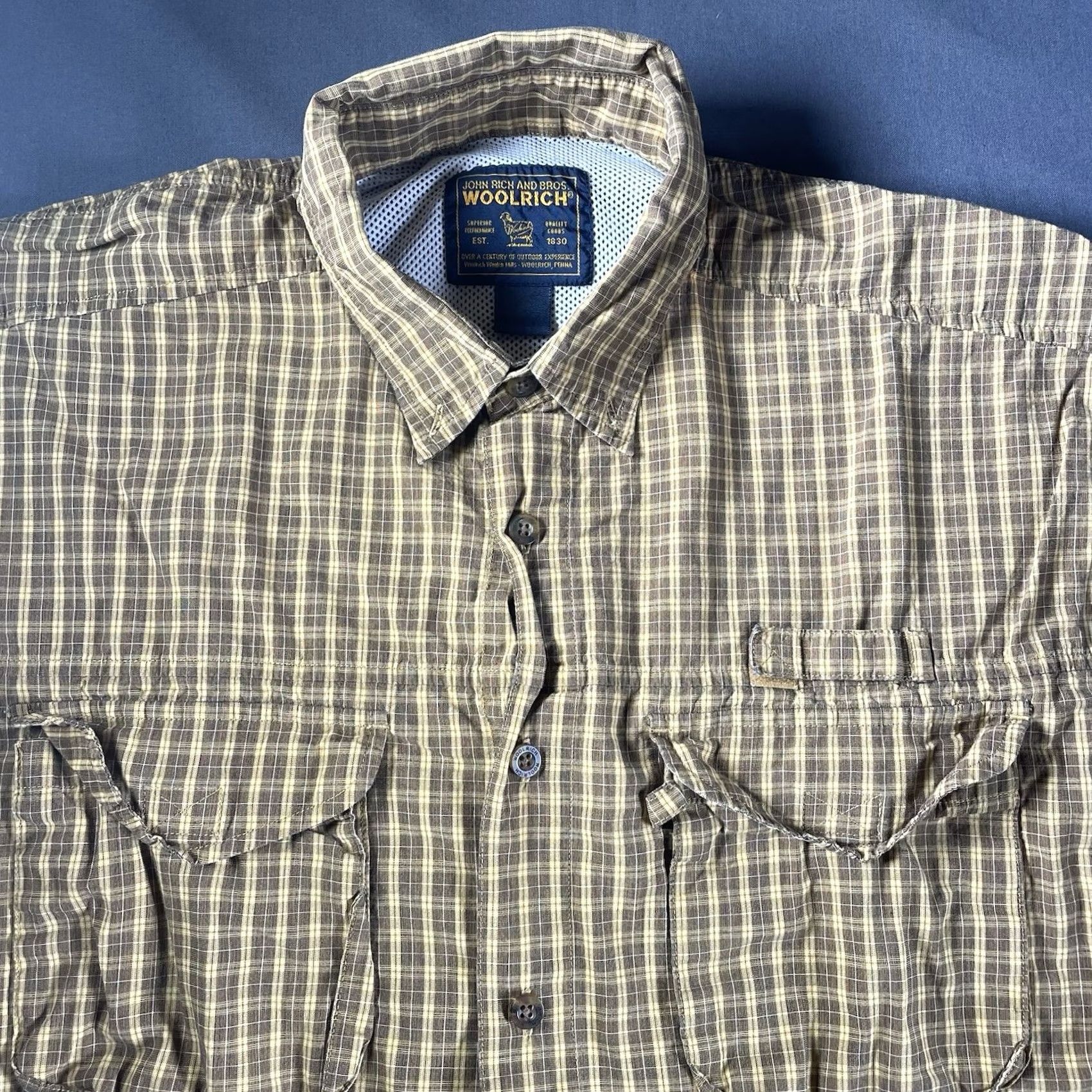 Vintage VINTAGE Woolrich Shirt Mens 2XL Short Sleeve Button-Up Brown USA Brown Shirt 2XL Mens Size US XXL / EU 58 / 5 - 2 Thumbnail