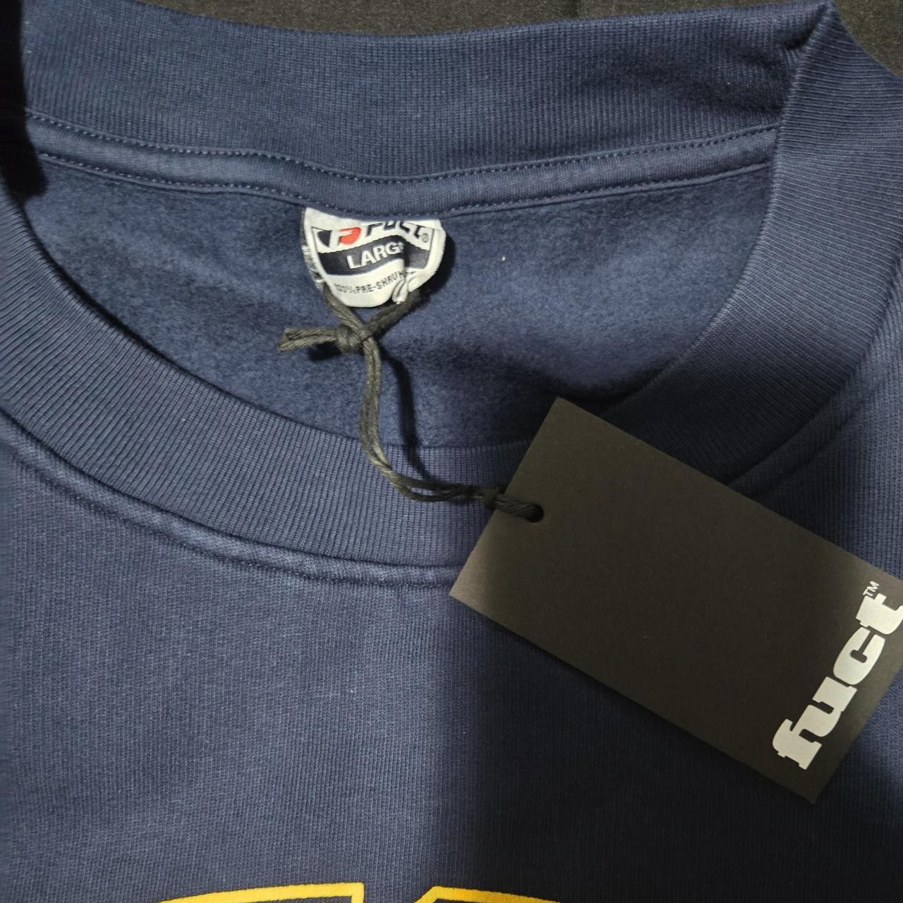FUCT FUCT VATICAN CITY CREST CREWNECK Size US L / EU 52-54 / 3 - 3 Thumbnail