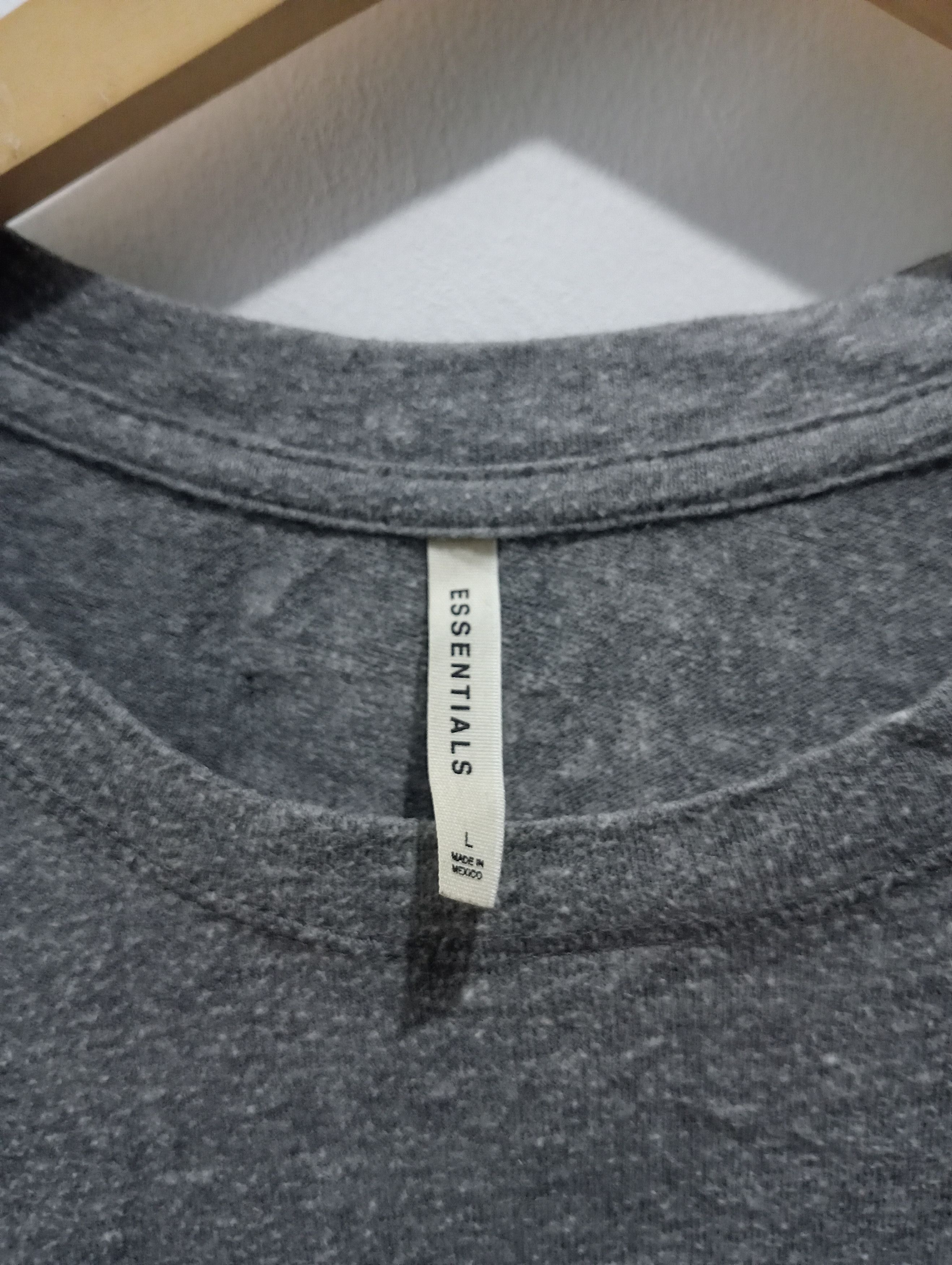 Fear of God essentials Size US L / EU 52-54 / 3 - 7 Thumbnail
