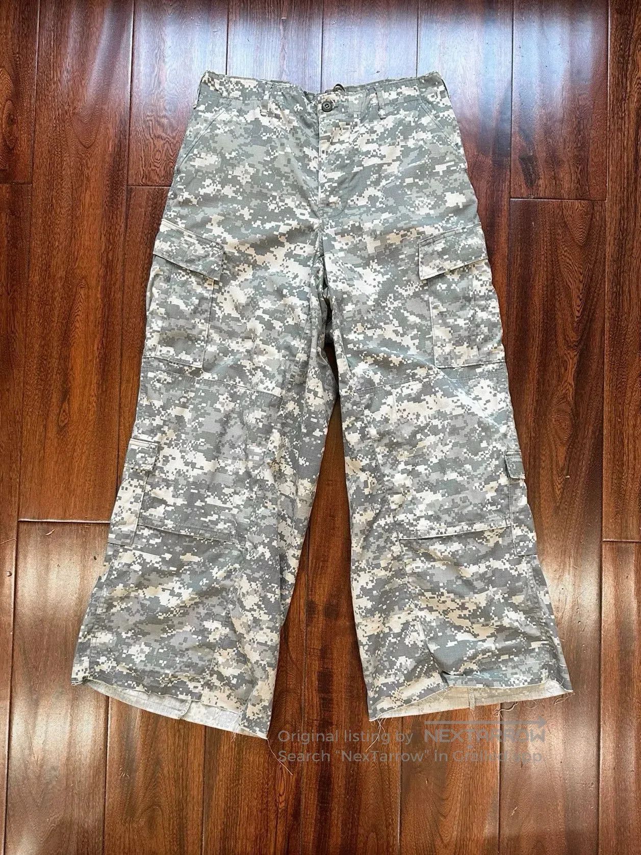 Vintage Vintage Military Digital Camo Cargo Pants. Size US 34 / EU 50 - 1 Thumbnail