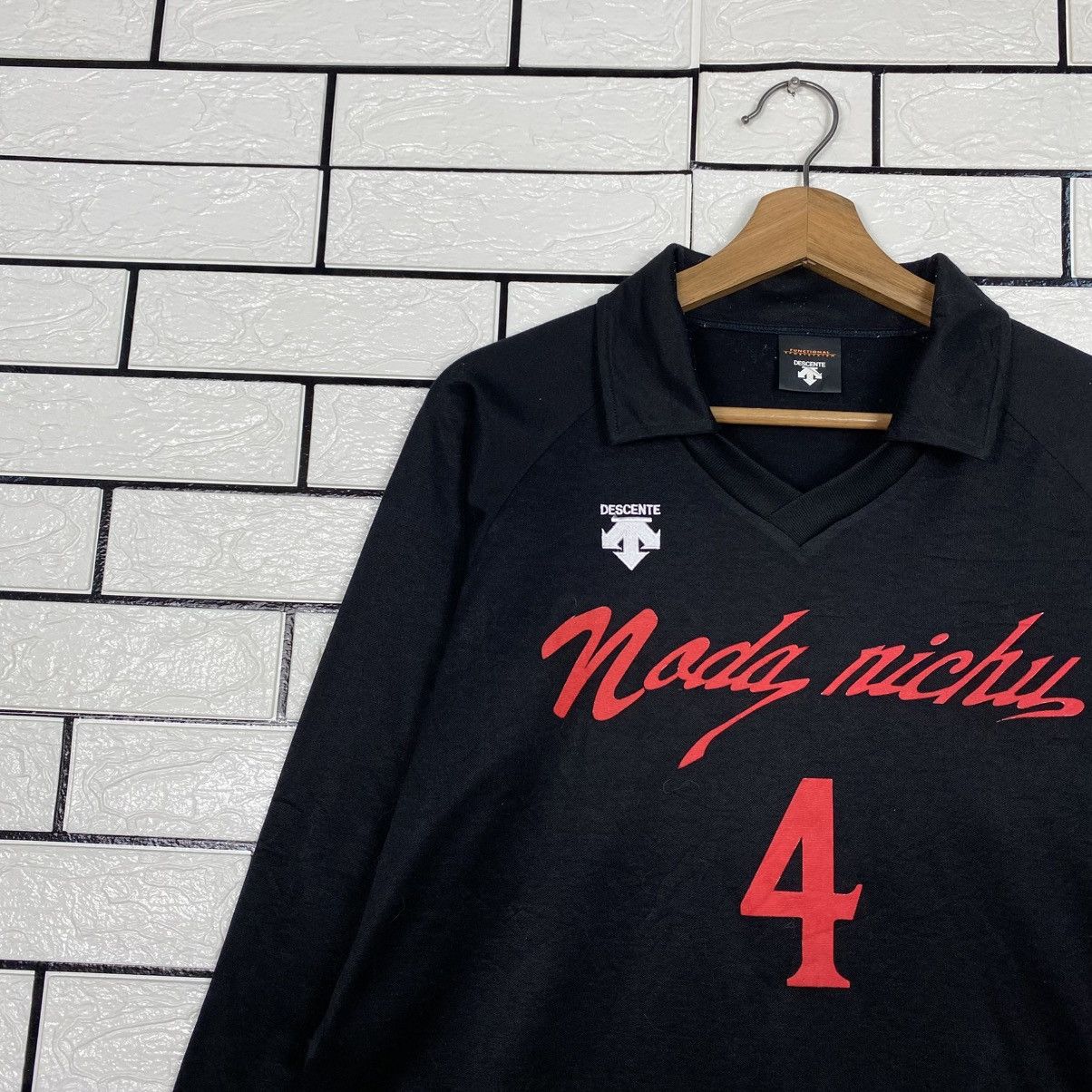 Japanese Brand 📌Vintage Hoodie Pull Over Descente Big Logo Size US L / EU 52-54 / 3 - 8 Thumbnail
