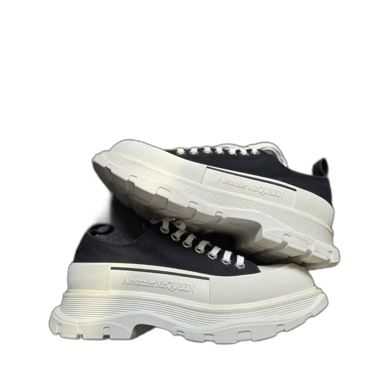 Alexander McQueen Alexander McQueen Black and White Sneakers Size US 10 / IT 40 - 1 Thumbnail