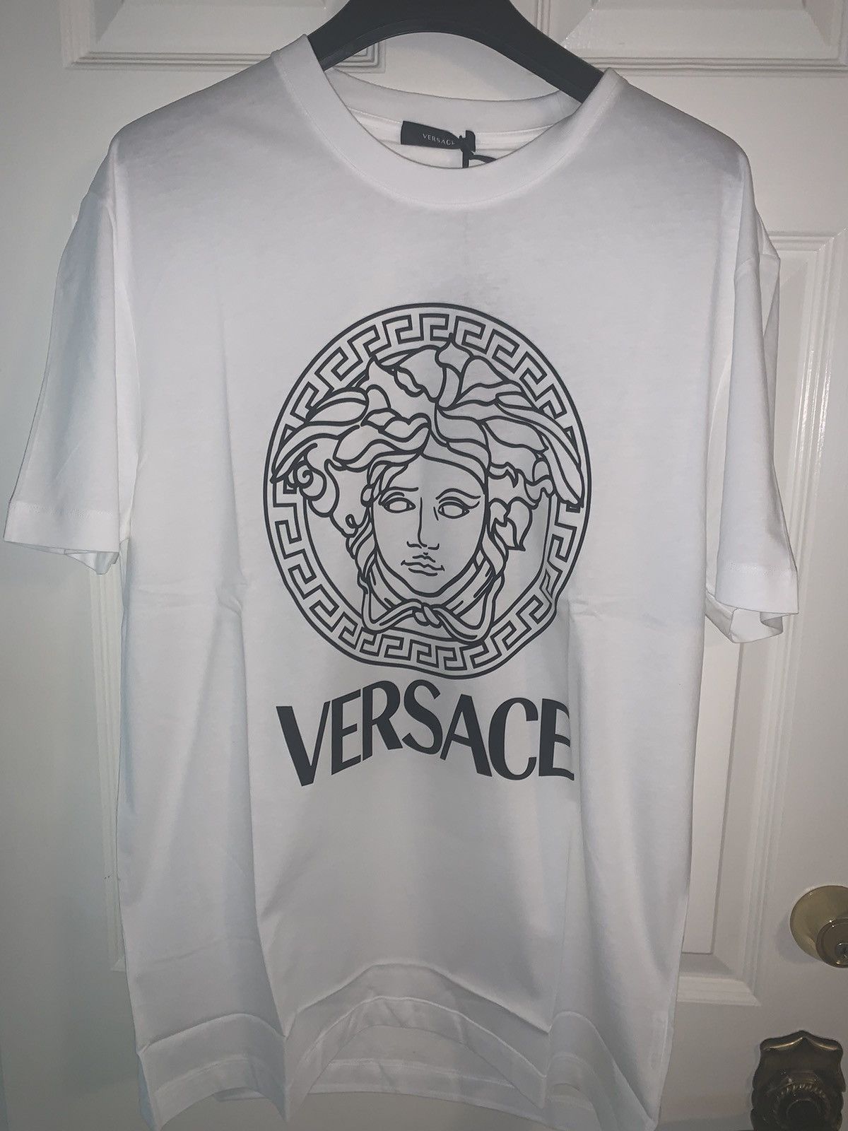 Image of Authen Mens Versace Medusa T Shirt. Slim Fit $600 in White (Size 2XL)