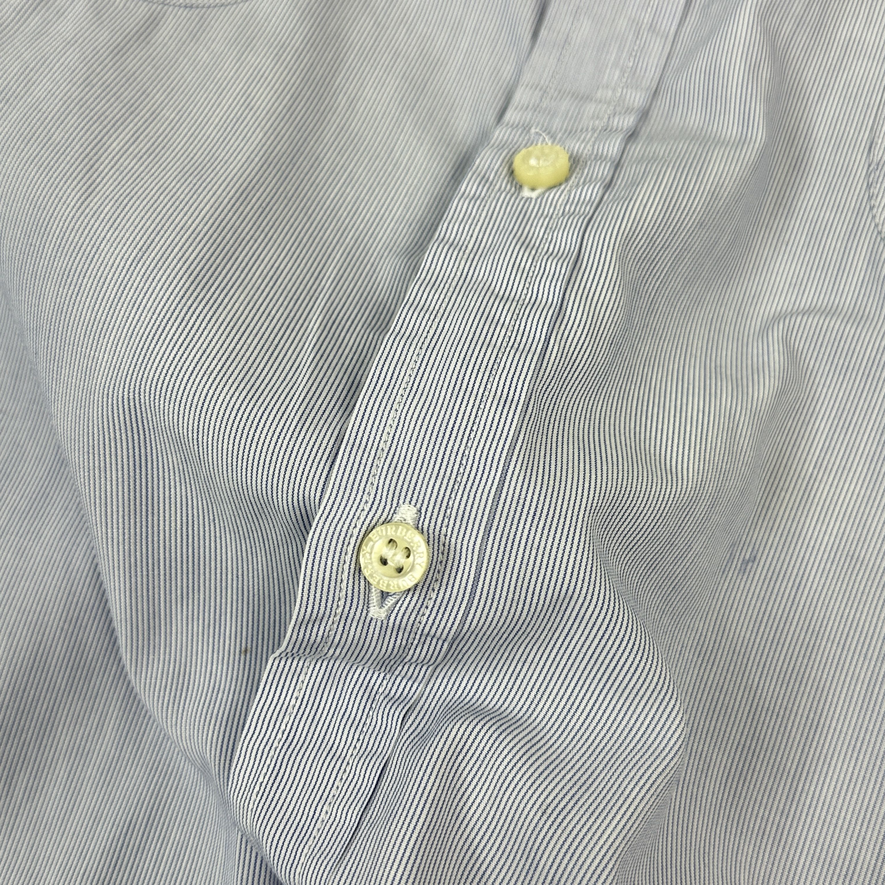 Burberry × Vintage Vintage Casual Y2K Elegant Burberry Shirt Size US M / EU 48-50 / 2 - 5 Thumbnail