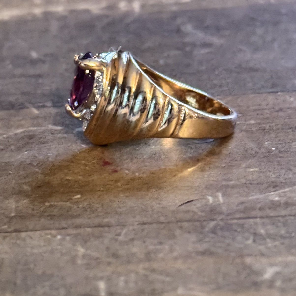 Vintage Vintage 18KHGE pink Tourmaline and crystals ring Size ONE SIZE - 8 Thumbnail