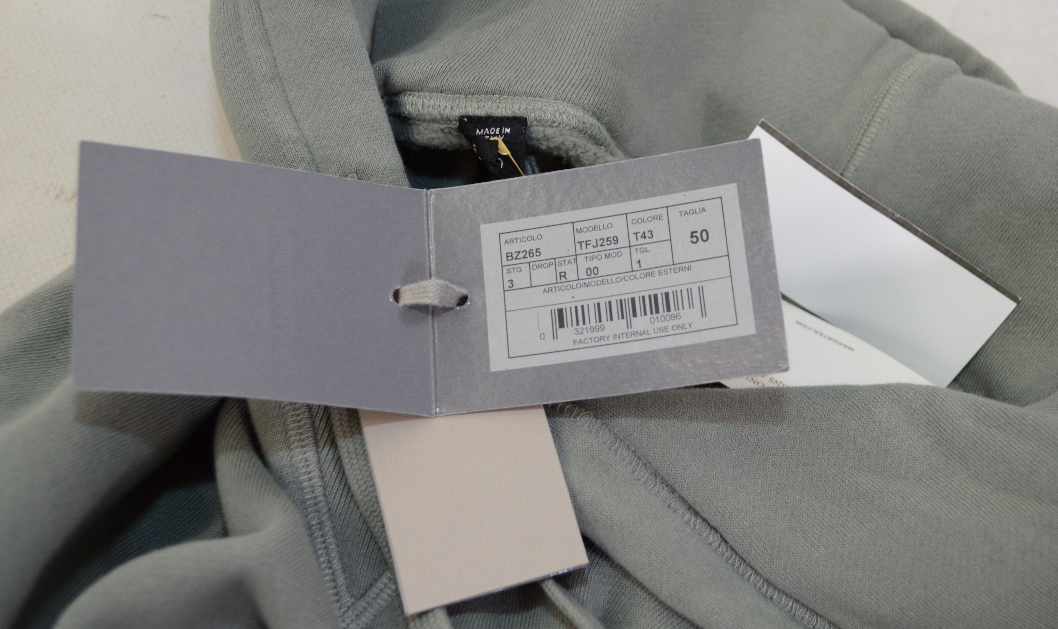 Tom Ford Men's Tom Ford GARMENT DYED HOODIE Sweater 50IT M Gray/Green Size US M / EU 48-50 / 2 - 11 Thumbnail