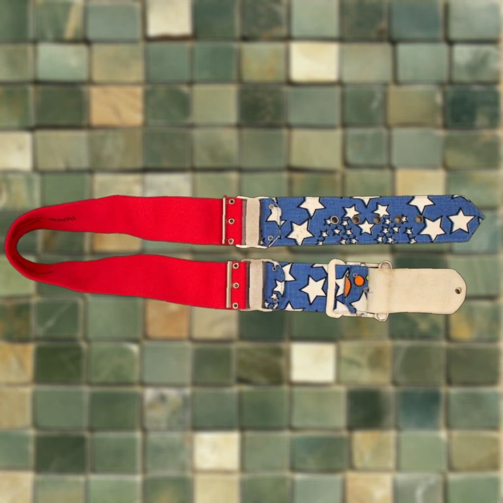 Vintage VINTAGE Peter Max Belt Shirt? 70s Men’s VTG 70s White Red & Blue Star Canterbury Cotton 1970s Hippy Mens Size ONE SIZE - 1 Thumbnail