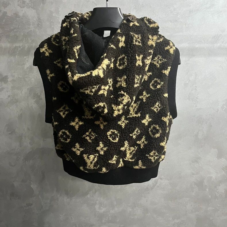 Louis Vuitton Louis Vuitton Brown graphic print zip-up hooded sleeveless Size XS / US 0-2 / IT 36-38 - 5 Thumbnail