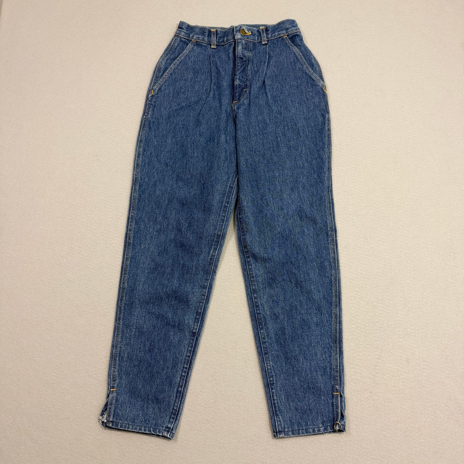 Vintage Vintage Lee Jeans Women's 9 (Fits 25x28) Blue Mom High Rise Size 25" / US 0 / IT 36 - 1 Thumbnail