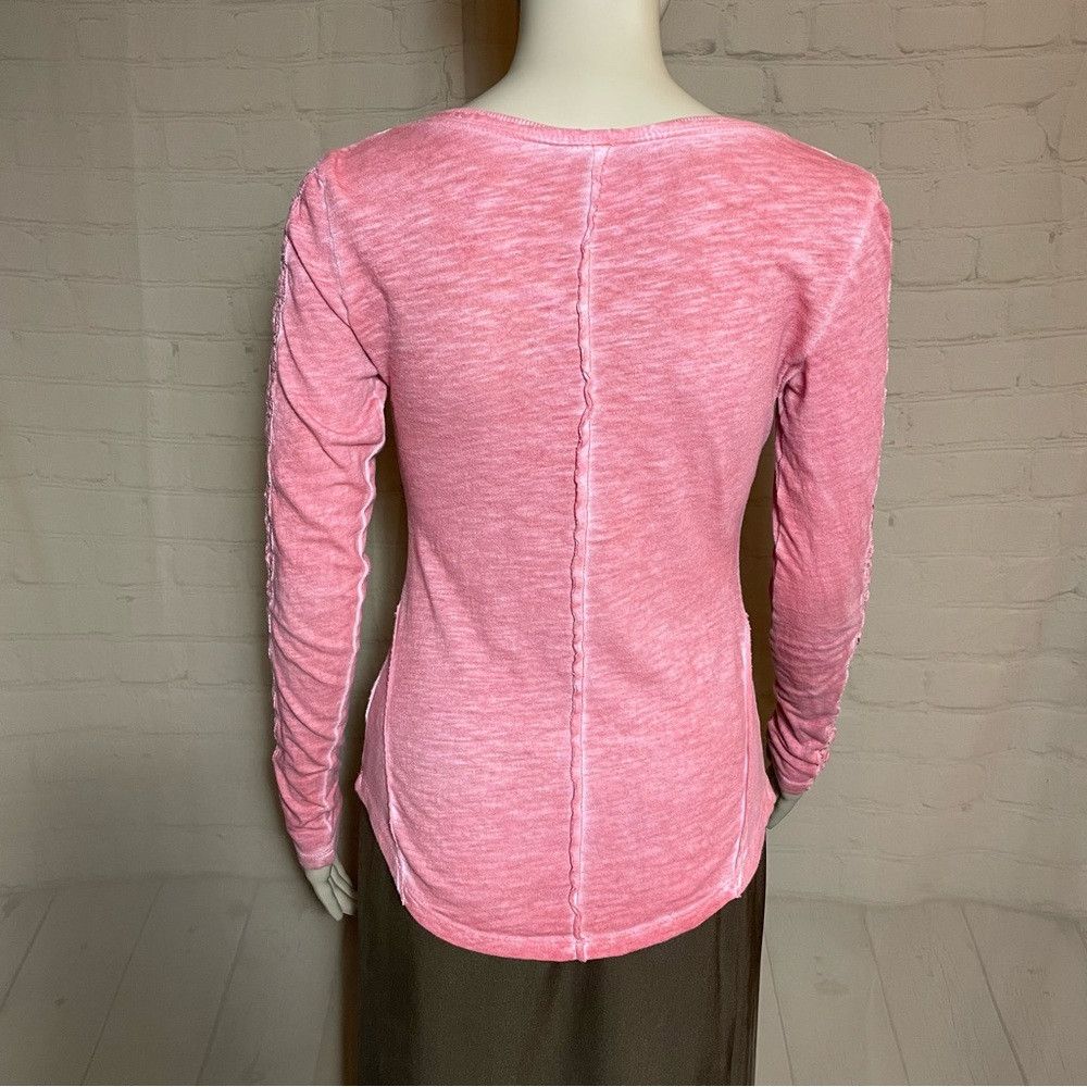 Free People Free People Shell Stitch Long Sleeve Coral Pink Henley Size Size XS / US 0-2 / IT 36-38 - 5 Thumbnail