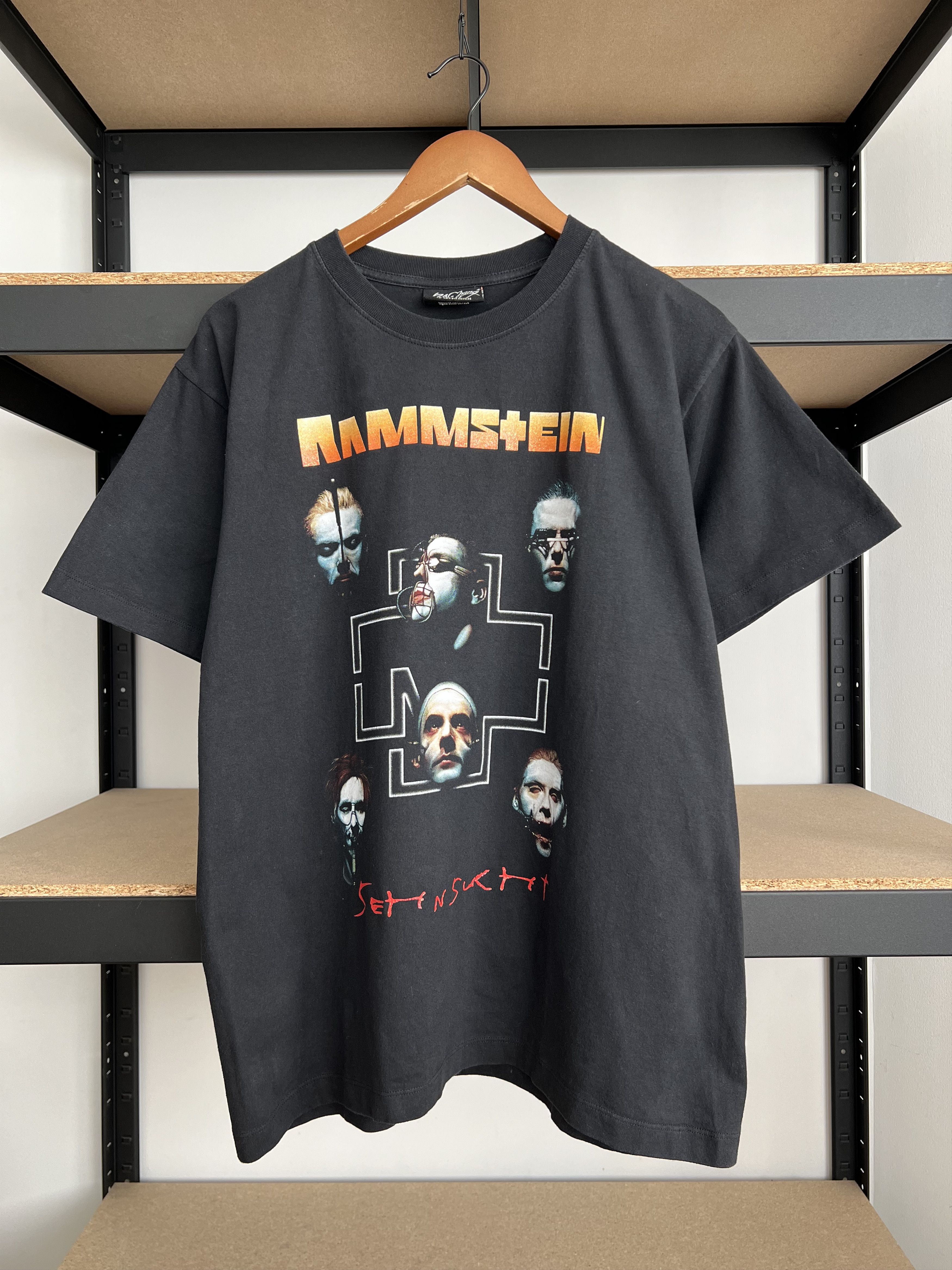 Band Tees Vintage 90s Rammstein Sehnsucht Black T-shirt Size US L / EU 52-54 / 3 - 3 Thumbnail