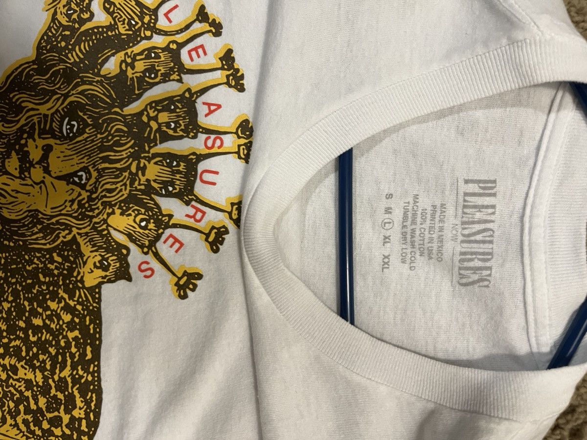 Pleasures Pleasures tee Size US L / EU 52-54 / 3 - 2 Thumbnail