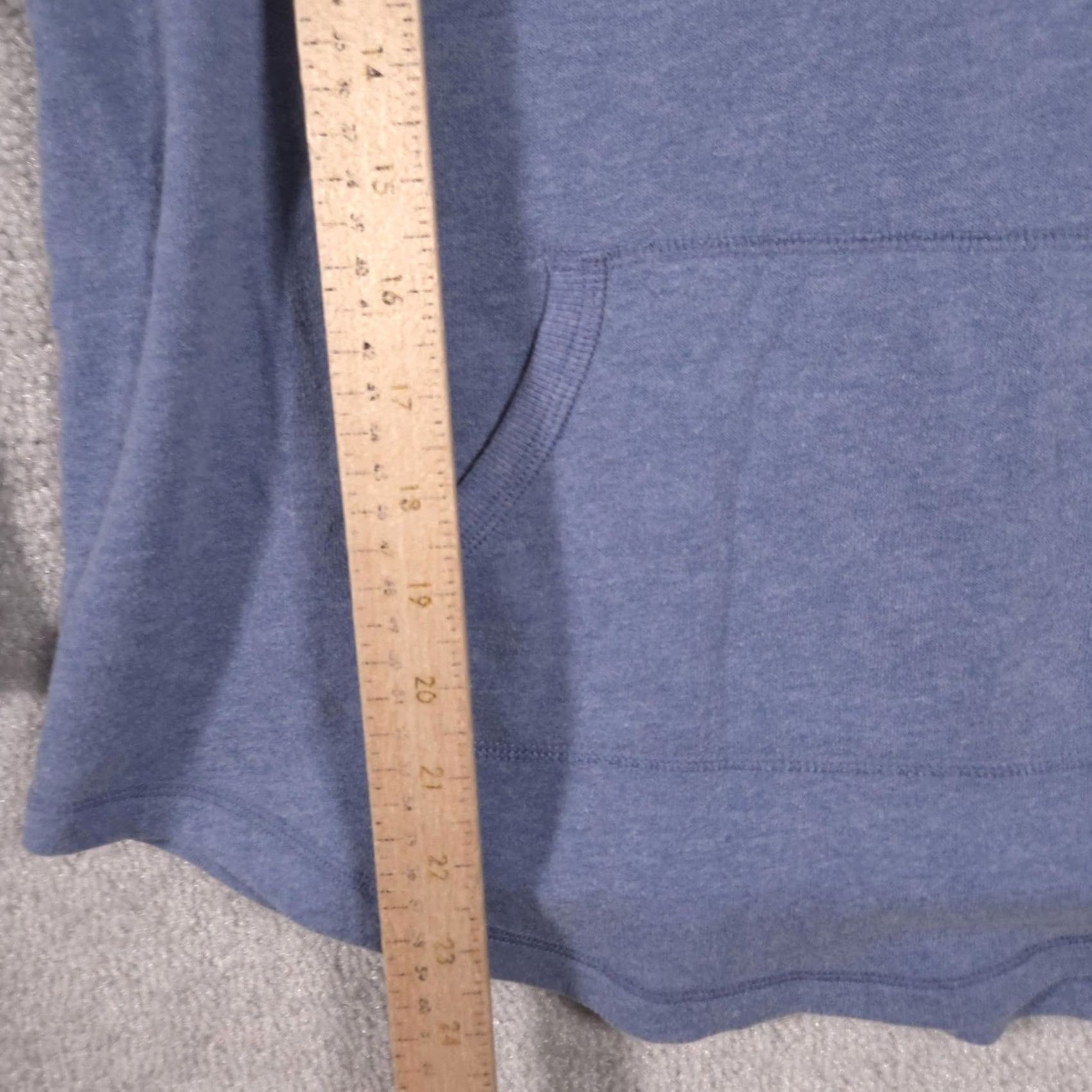 Victoria's Secret Victoria's Secret Sweatshirt Womens XS Blue Lace Up Neck Kangaroo Pocket Fleece Size XS / US 0-2 / IT 36-38 - 6 Thumbnail