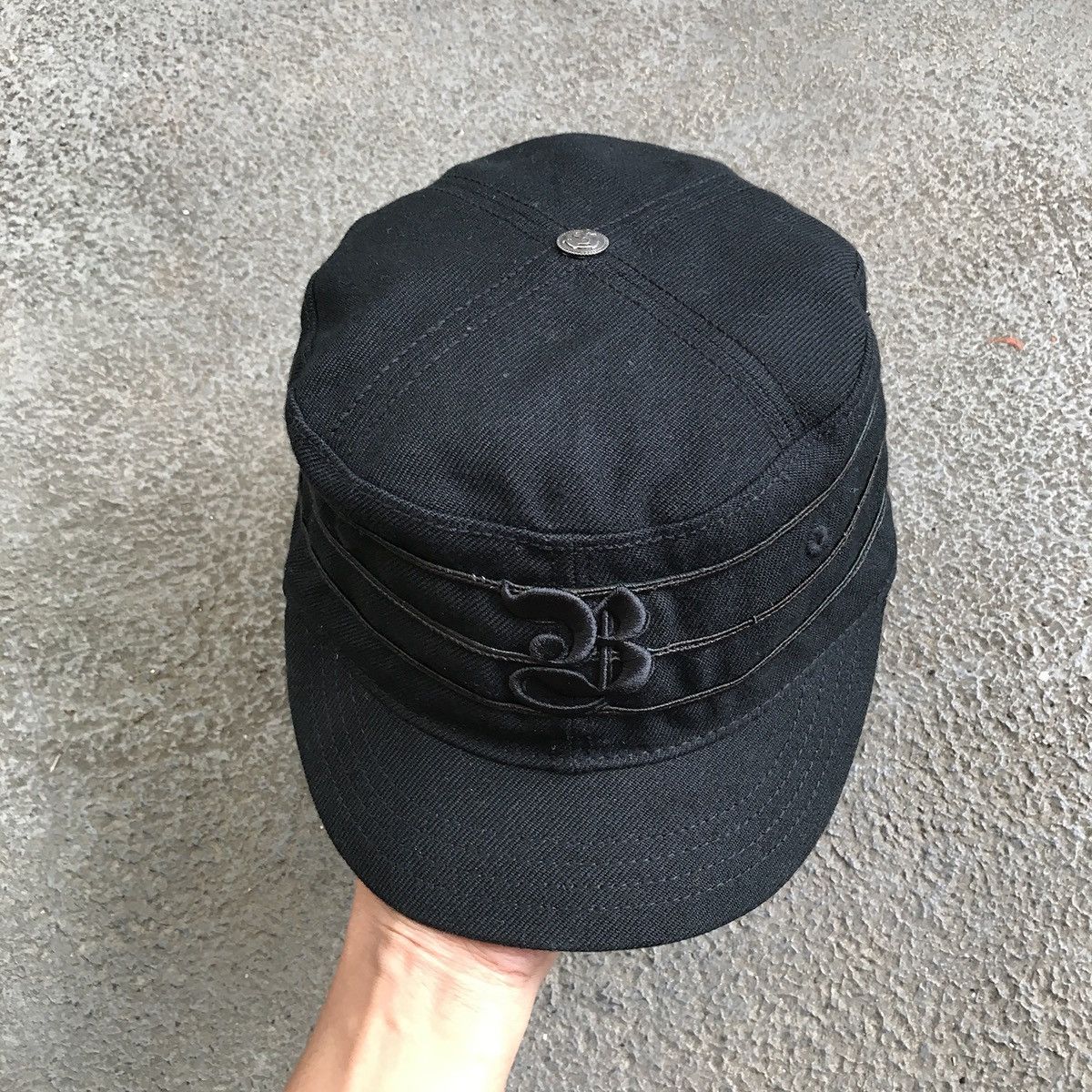 Birkenstock Pillbox hat Initial B for brikenstock. Black on black Size ONE SIZE - 2 Thumbnail