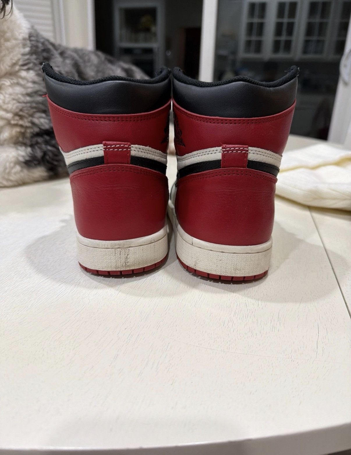 Jordan Brand Nike Air Jordan 1 Bred Toe size 9 Size US 9 / EU 42 - 3 Thumbnail