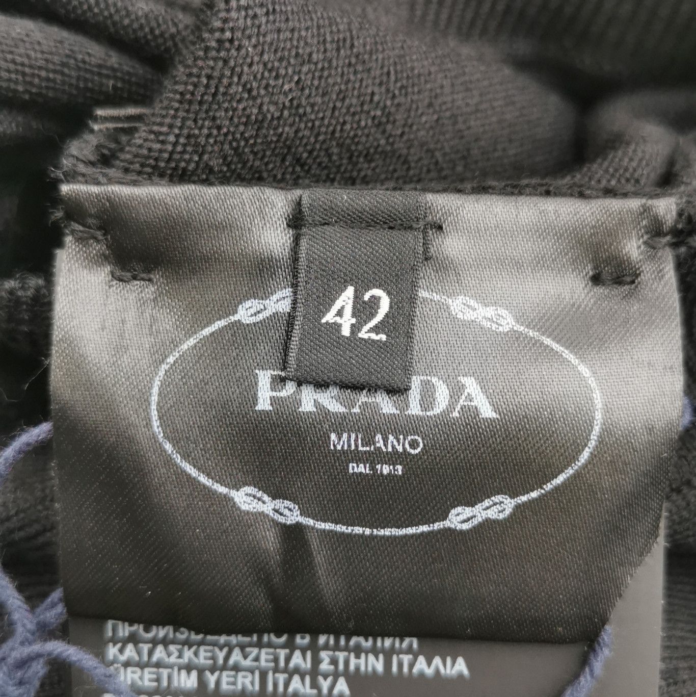 Prada Prada Black Wool Blend V. Size L / US 10 / IT 46 - 6 Thumbnail