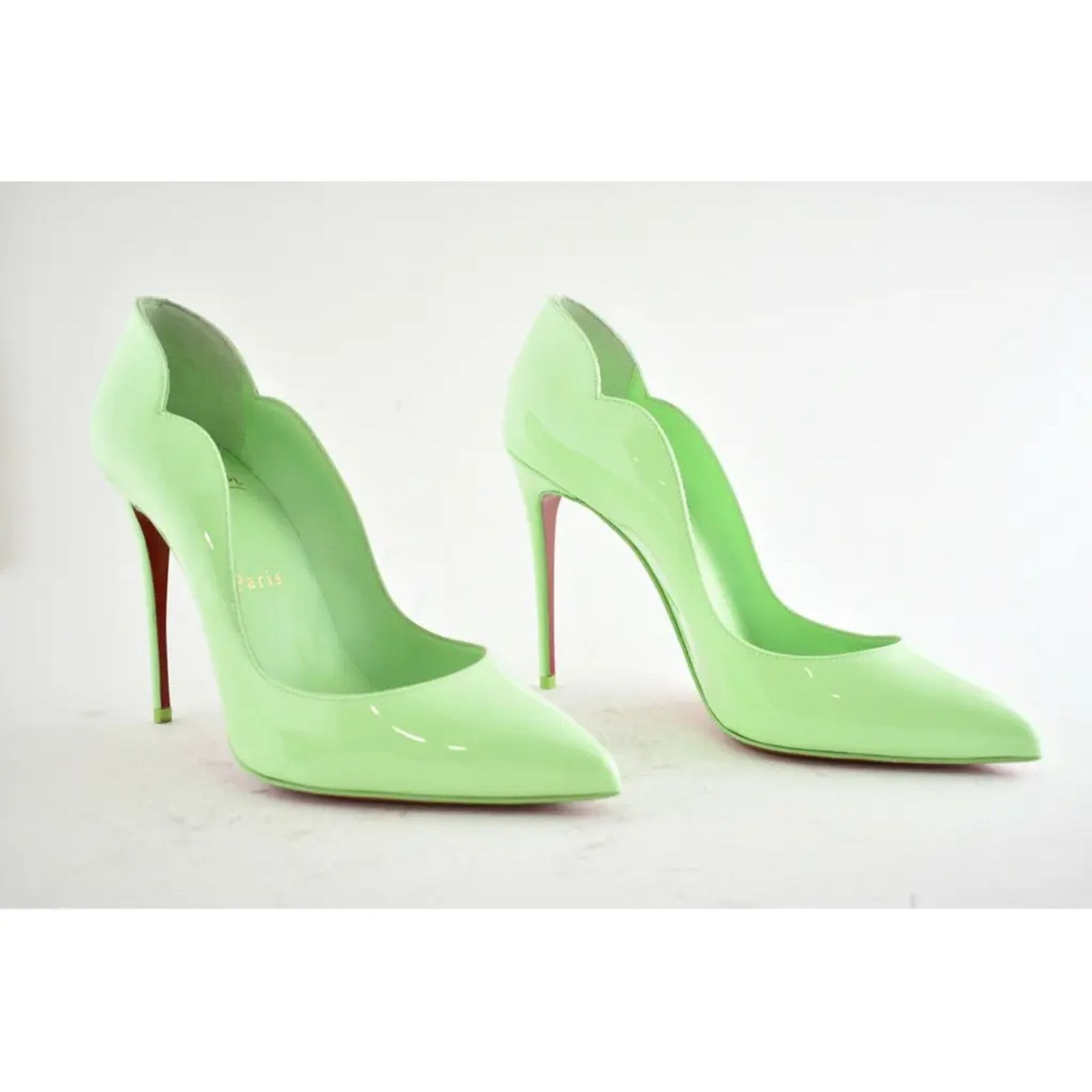 Christian Louboutin Hot Chick 100 Tropique Green Patent Leather Heel Pump 39 Size US 9 / IT 39 - 4 Thumbnail