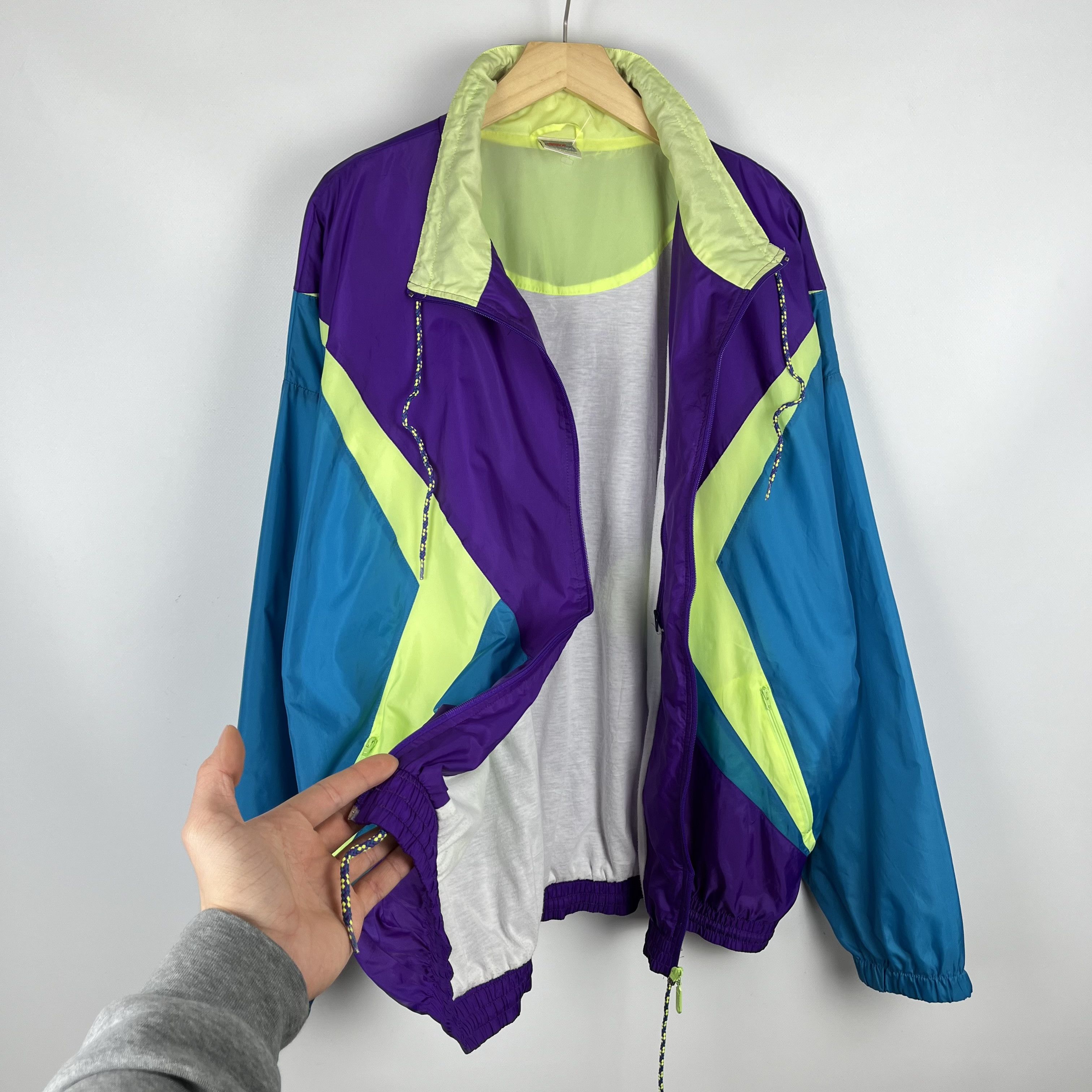 Nike Vintage Nike Multicolour Nylon Light Track Jacket 90’s Size US XXL / EU 58 / 5 - 12 Thumbnail