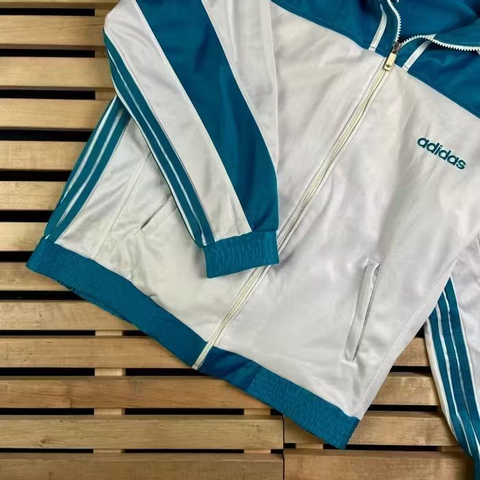 Adidas × Vintage Mens Hooded Jacket Adidas Originals Vintage Size 4 L Size US L / EU 52-54 / 3 - 3 Thumbnail