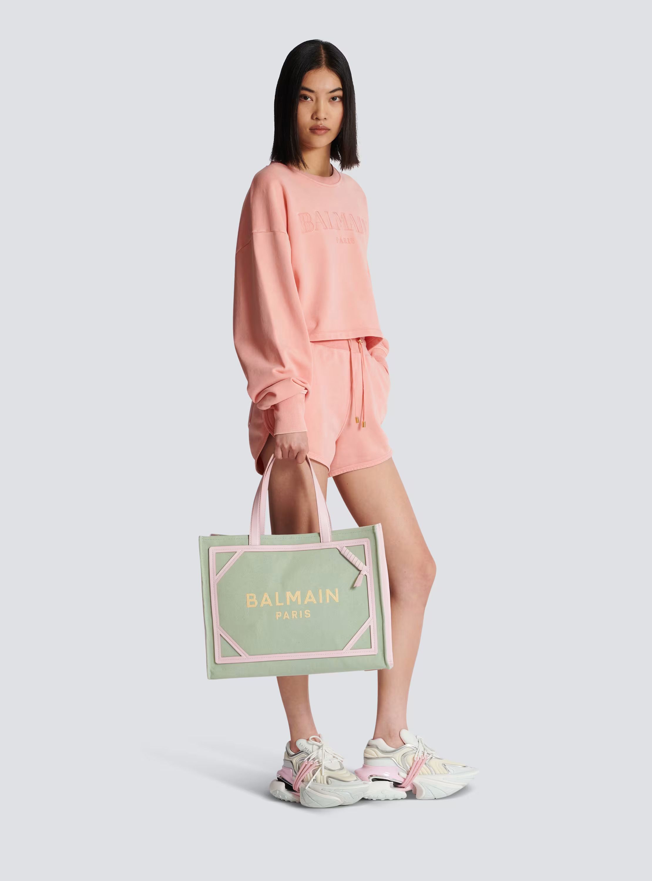 o1srvl11e0524 Size: OS / Canvas Leather Tote Bag in Green